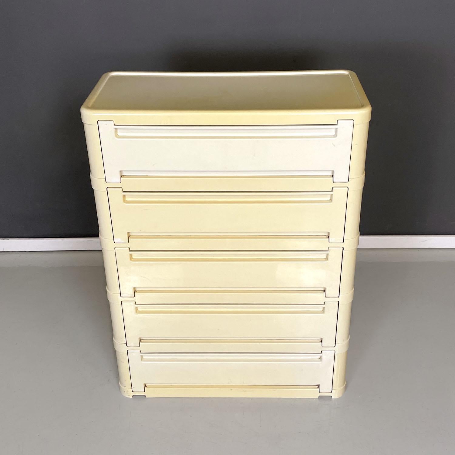 Italian modern modular chest of drawer 4964 by Olaf Von Bohr for Kartell, 1970s For Sale 1