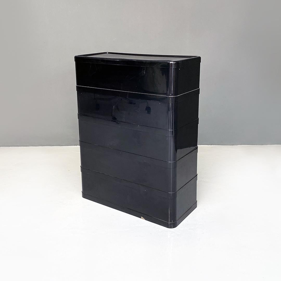 Italian Modern Modular Chest of Drawers/Shoe Rack, Olaf von Bohr, Kartell, 1970s For Sale 1