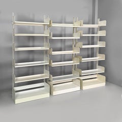 Italian modern modular white bookcase Congresso by Lips Vago, 1970s