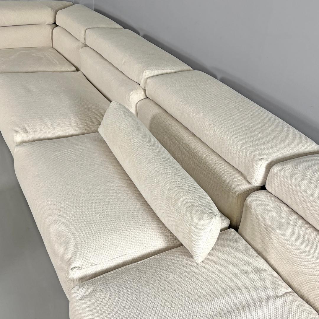 Italian modern modular white sofa Erasmo by Afra and Tobia Scarpa for B&B, 1970s For Sale 5