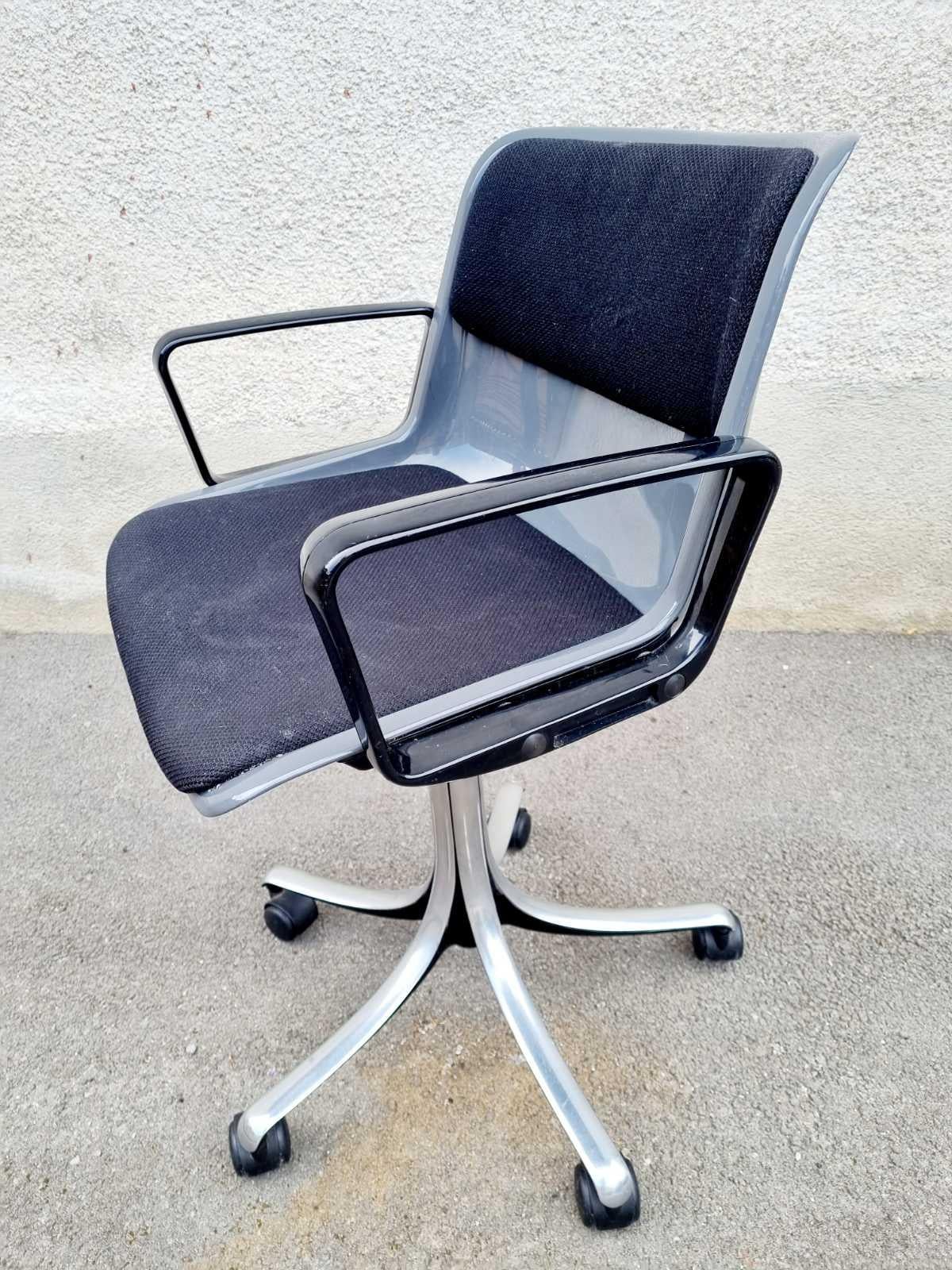 Italian Modern Modus Chair by Osvaldo Borsani for Tecno, Italy 60s For Sale 8