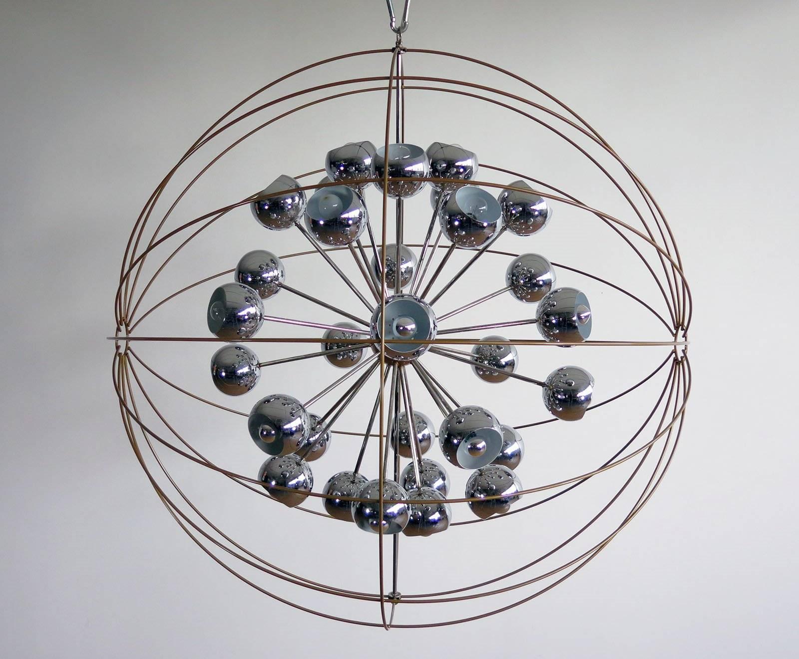 Mid-Century Modern Italian Modern Multi Light Sputnik Chandelier with Chrome Reggiani Lamps, 1970 For Sale