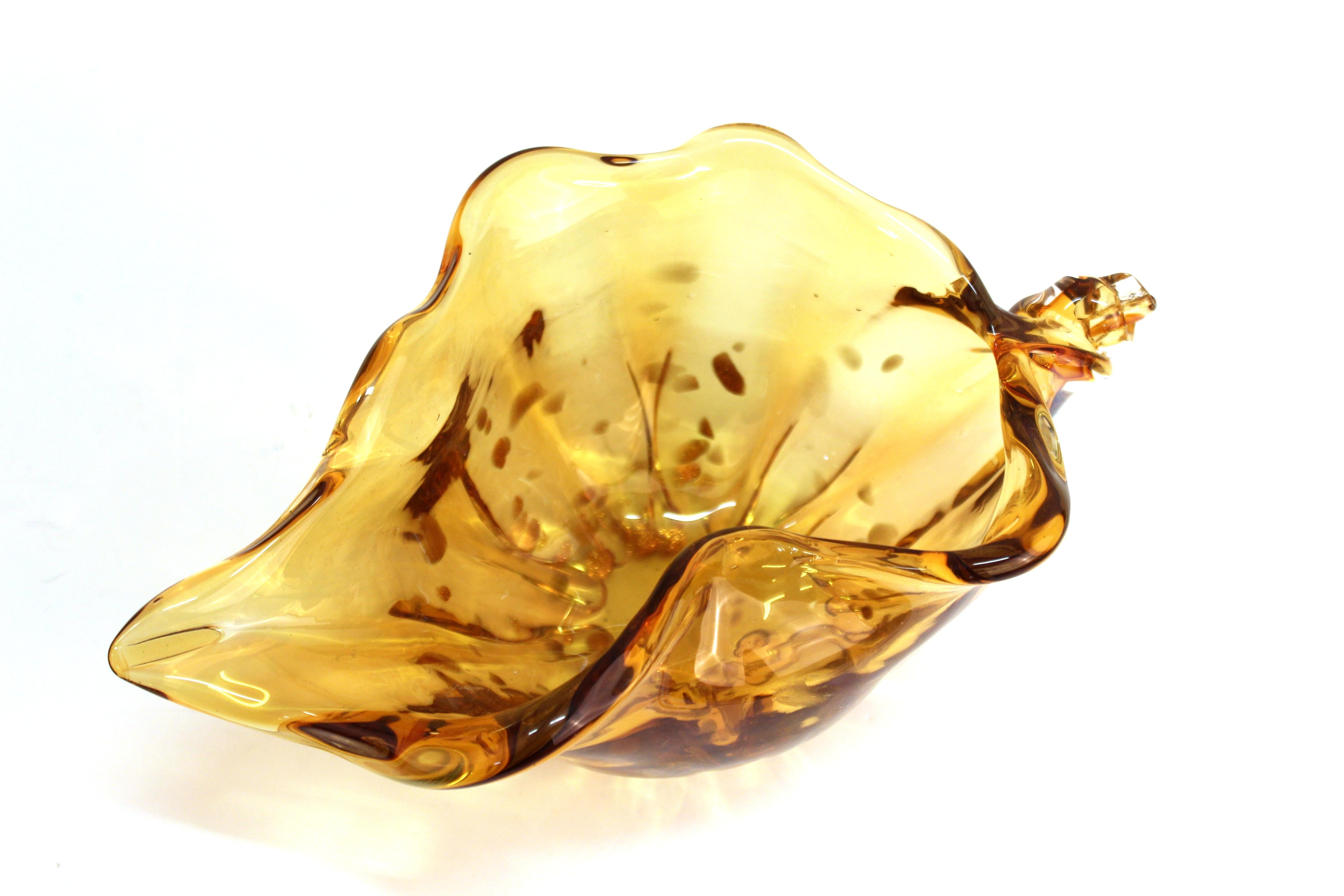 Italian Modern Murano Art Glass Conch Shell 1