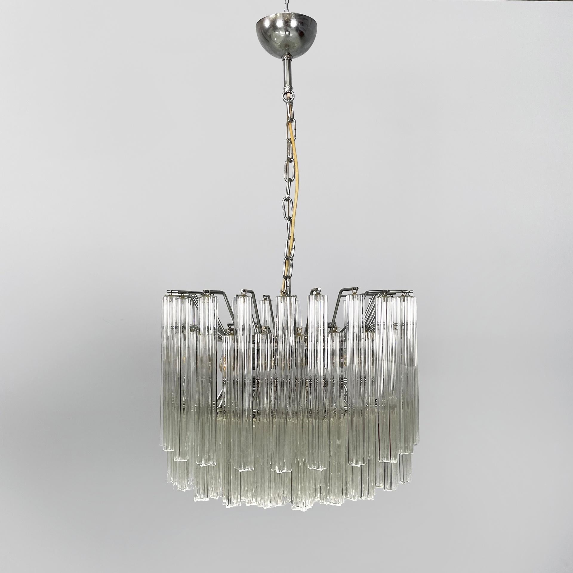 Italian modern Murano glass chandelier by Murano Due, 1970s In condizioni buone in vendita a MIlano, IT