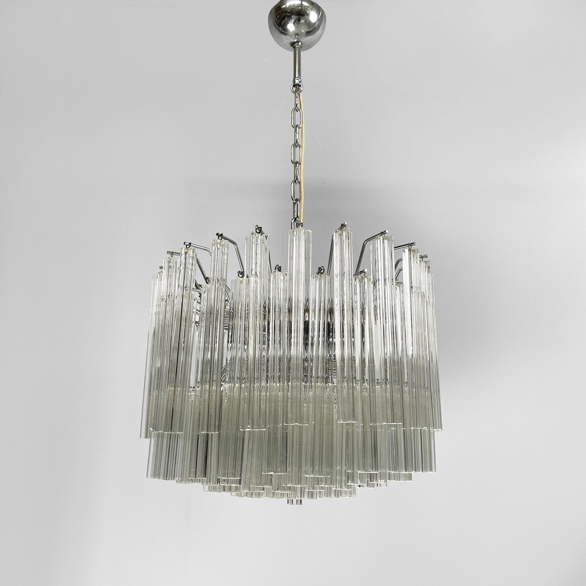Italiano Lampadario moderno italiano in vetro di Murano Due, anni '70 in vendita