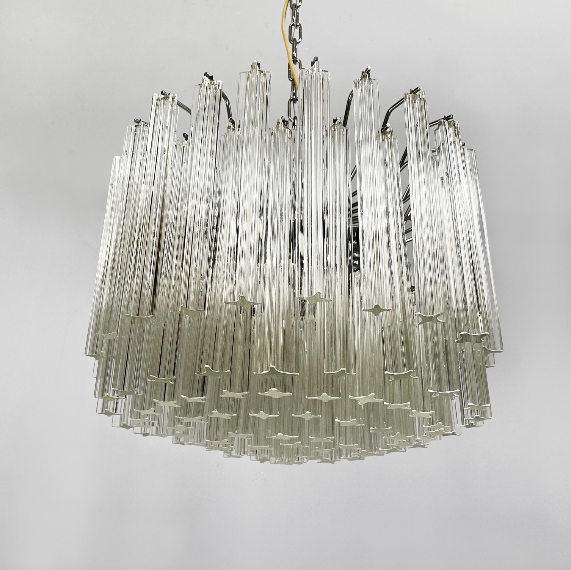 Moderner italienischer Kronleuchter aus Murano-Glas von Murano Due, 1970er Jahre (Ende des 20. Jahrhunderts) im Angebot