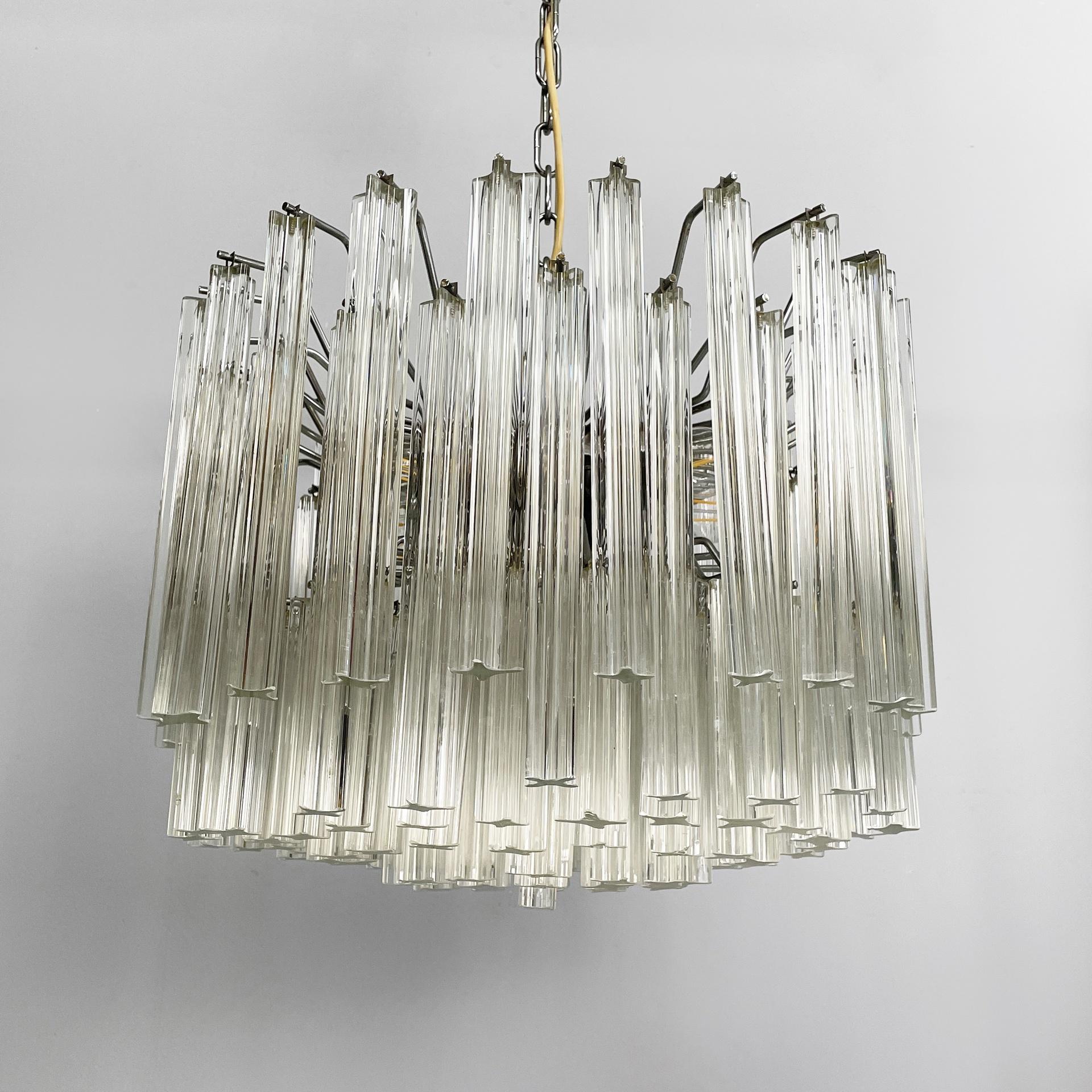 Fine XX secolo Lampadario moderno italiano in vetro di Murano Due, anni '70 in vendita
