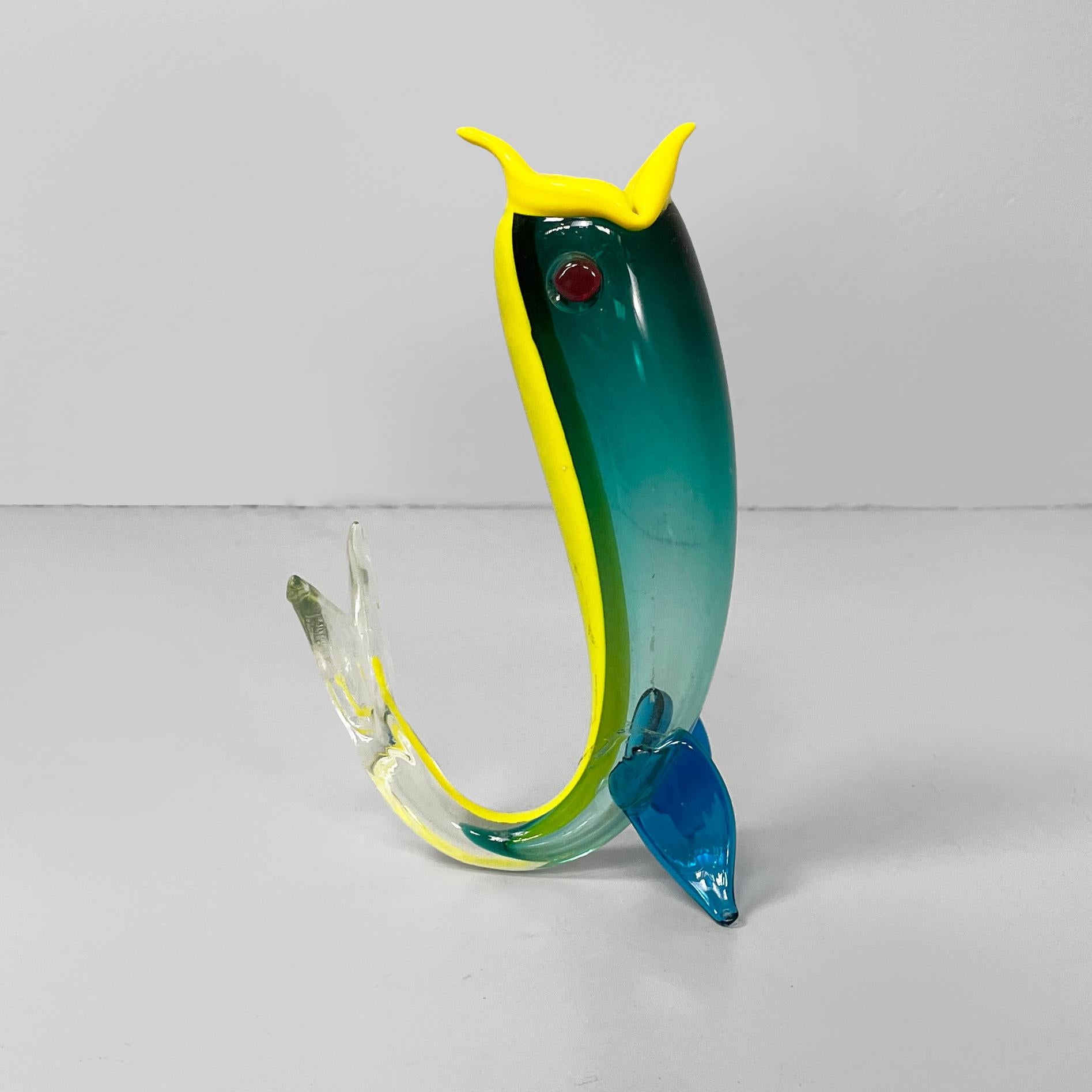 Modern Italian modern Murano glass fish sculpture by Fulvio Bianconi for Venini, 1990s For Sale