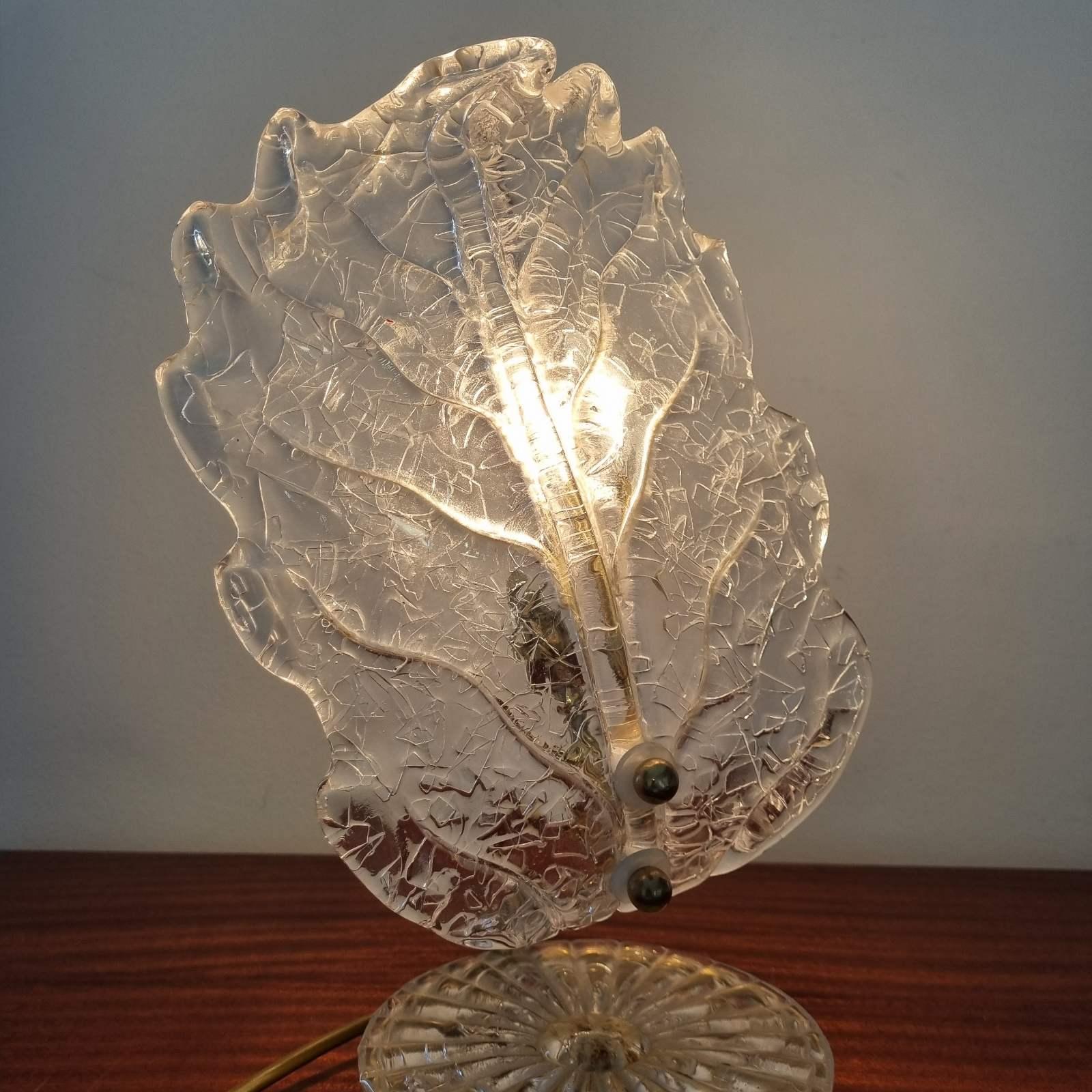 Lámpara de sobremesa italiana moderna de cristal de Murano, Italia años 70 en venta 5