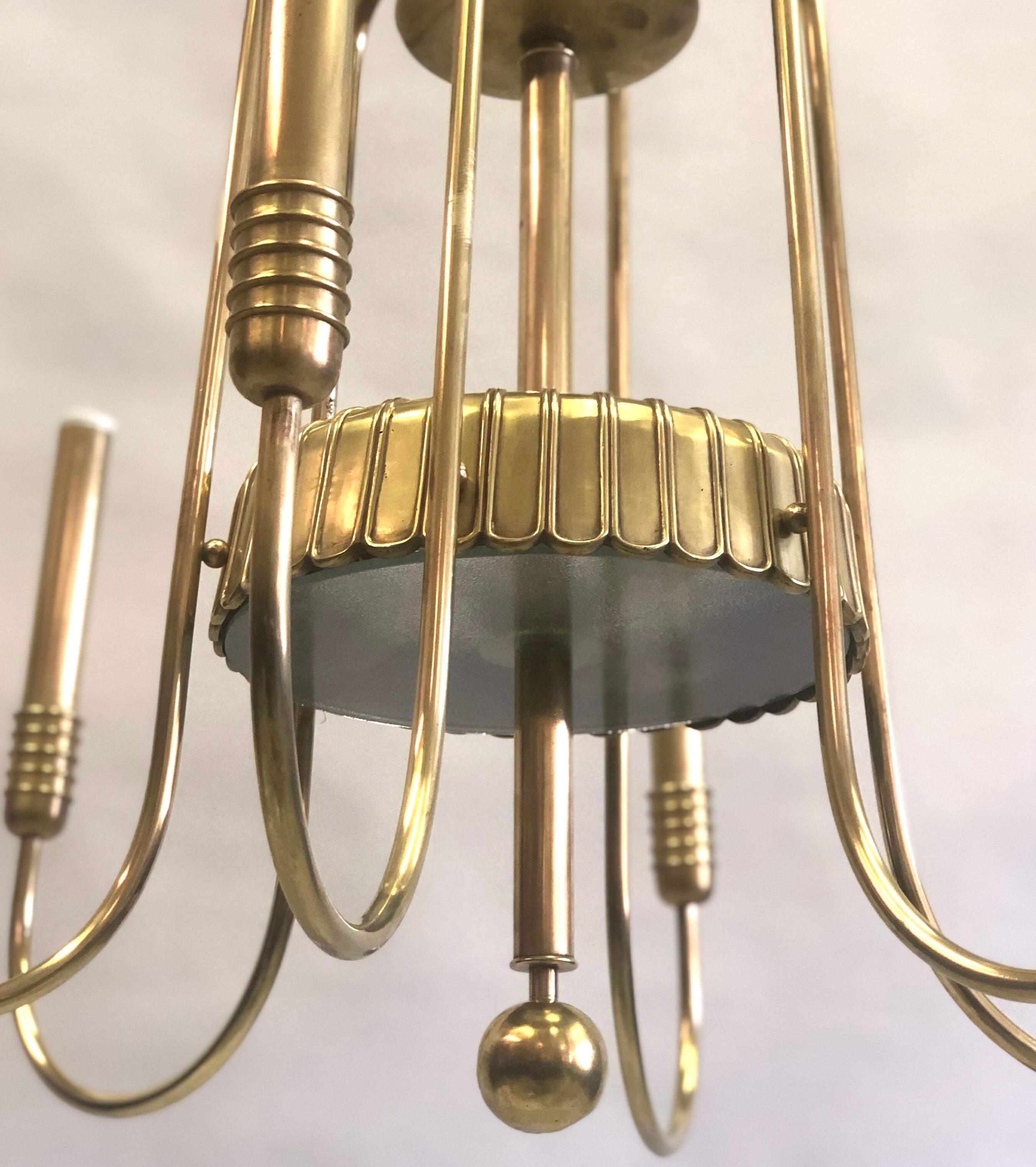 Italian Modern Neoclassical Brass Chandelier by Luigi Brusotti In Good Condition In New York, NY