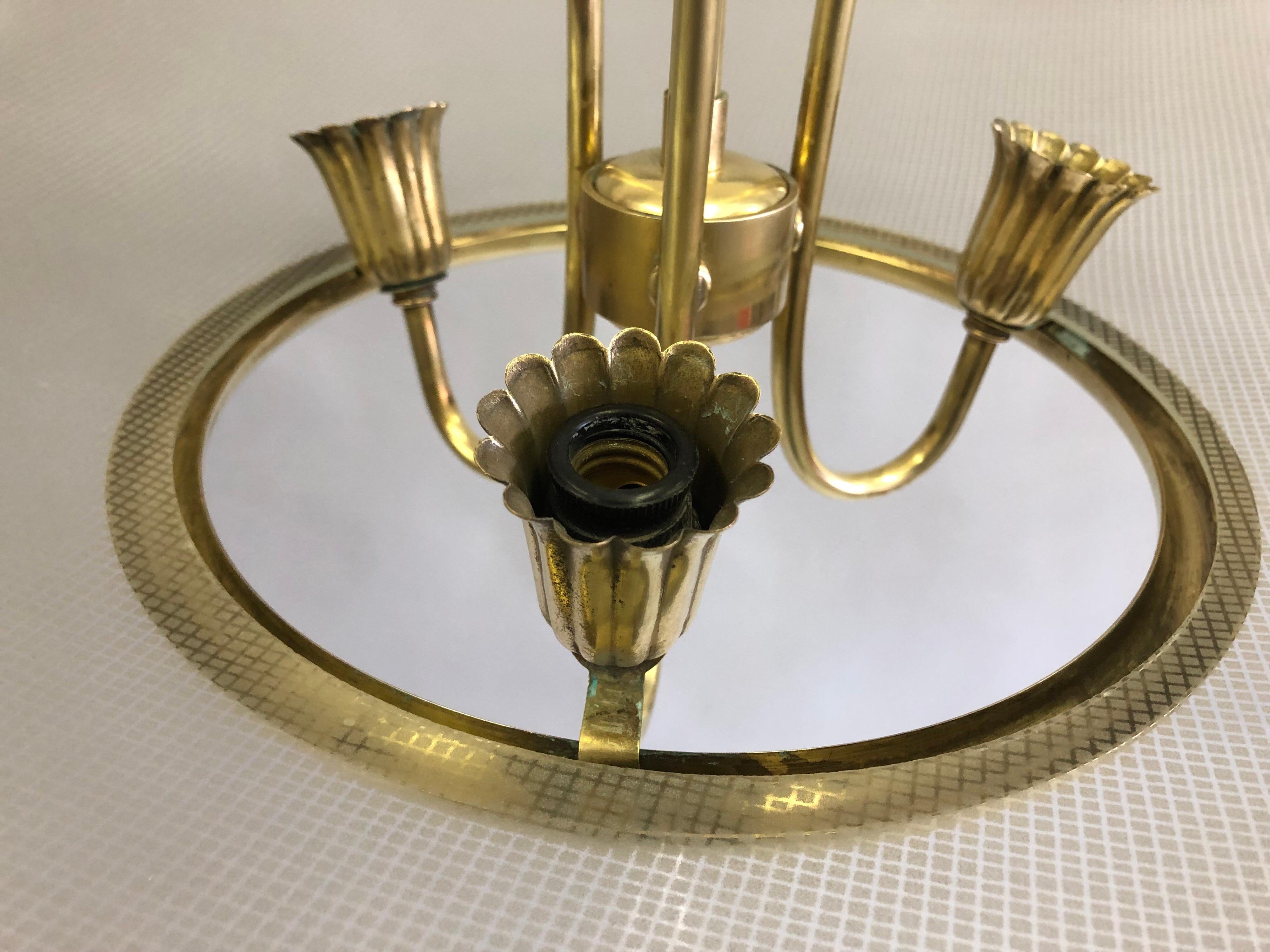Italian Midcentury Modern Brass & Glass Pendant by Pietro Chiesa & Fontana Arte For Sale 2