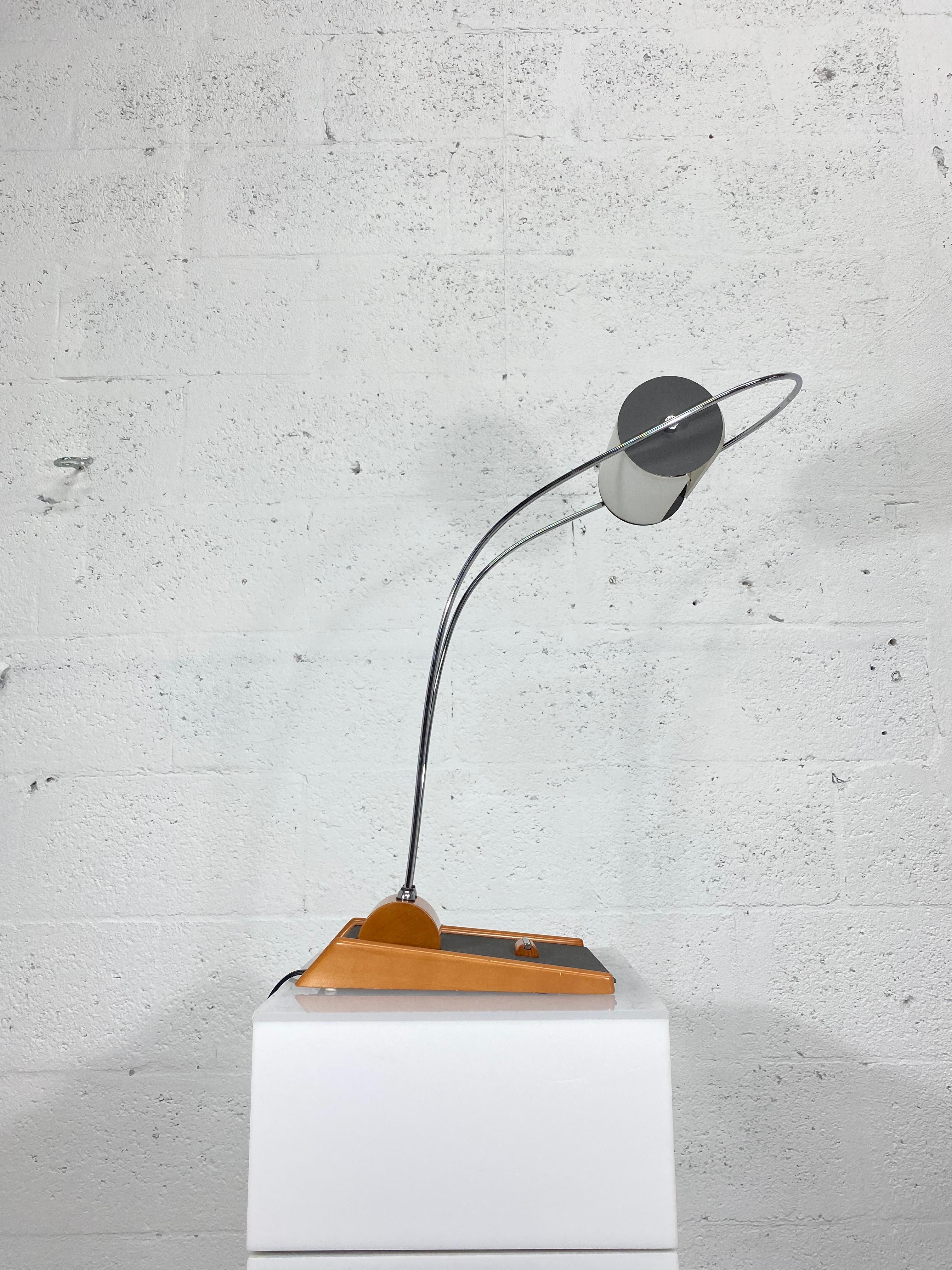 Metal Italian Modern Neogetti Desk or Table Lamp, 1990s