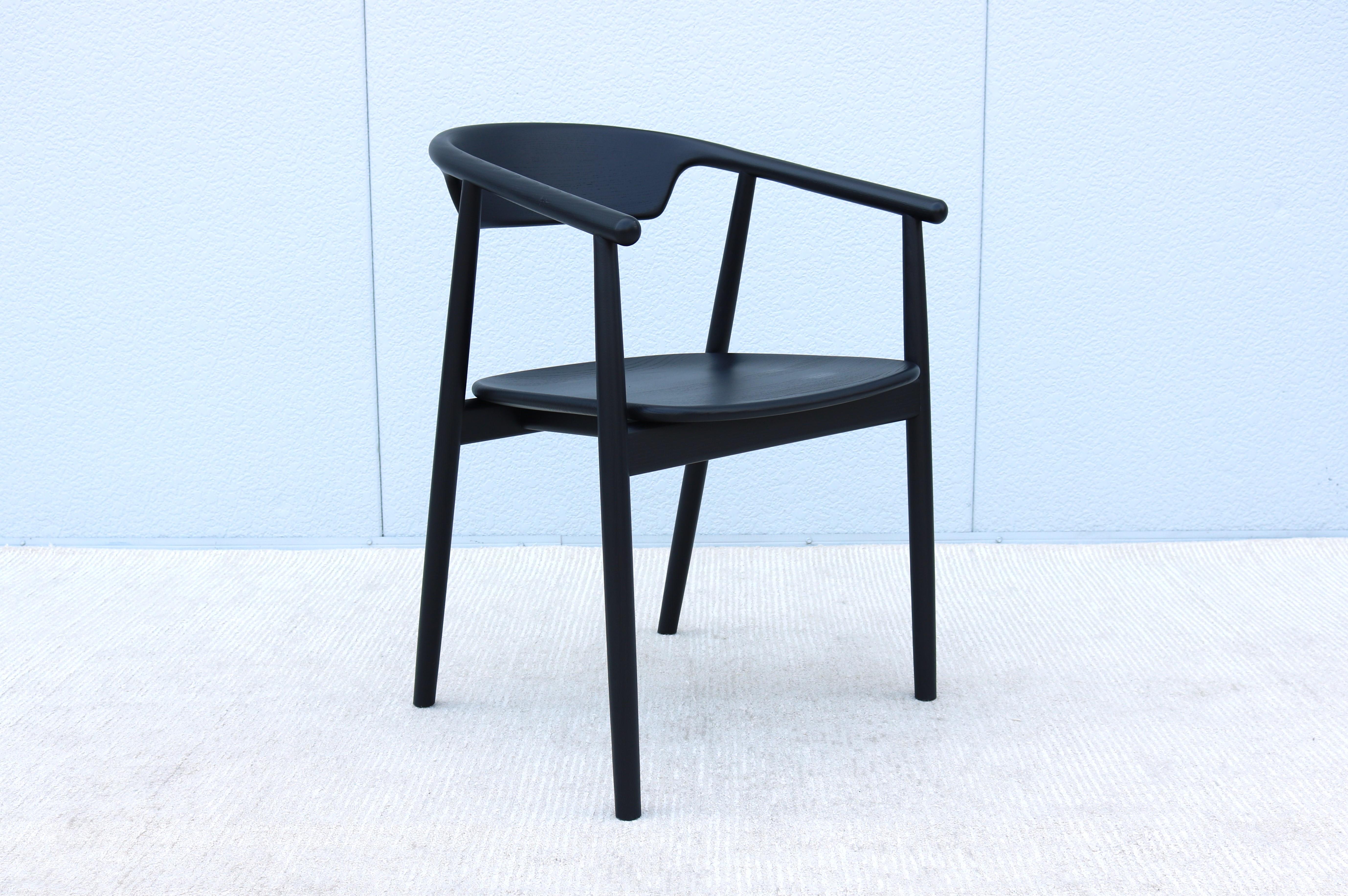Moderno Foster + Partners per Mattiazzi MC 21 Leva Sedia in frassino nero in vendita