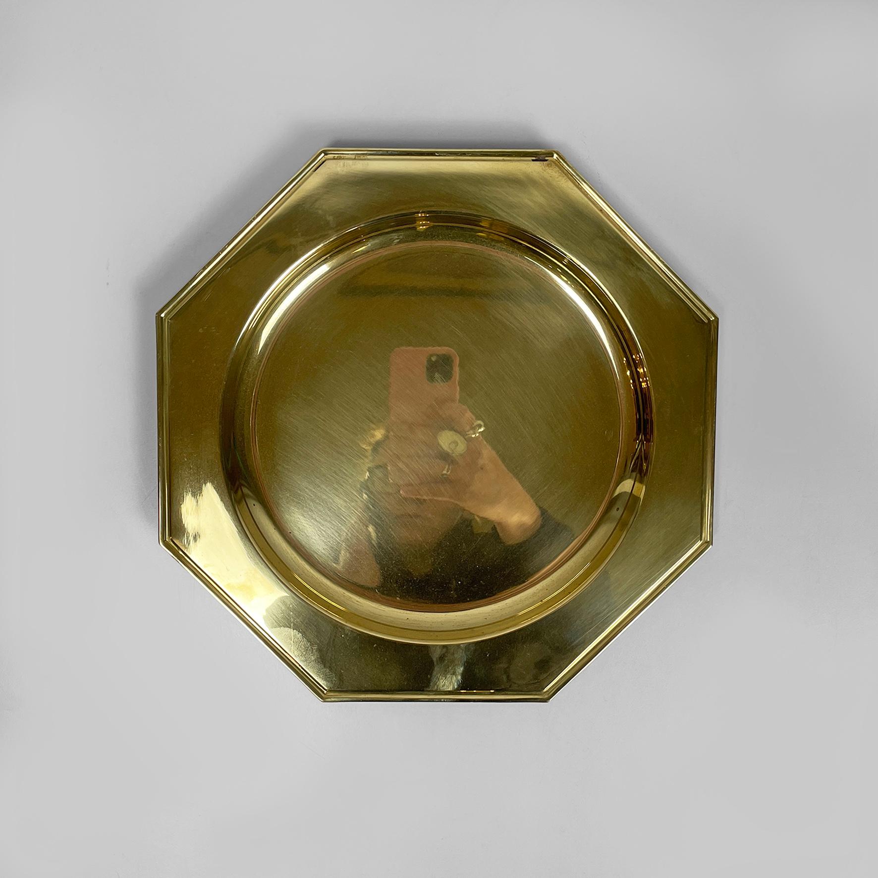 Italian modern octagonal brass centerpiece, serving plates or tray, 1970s 5