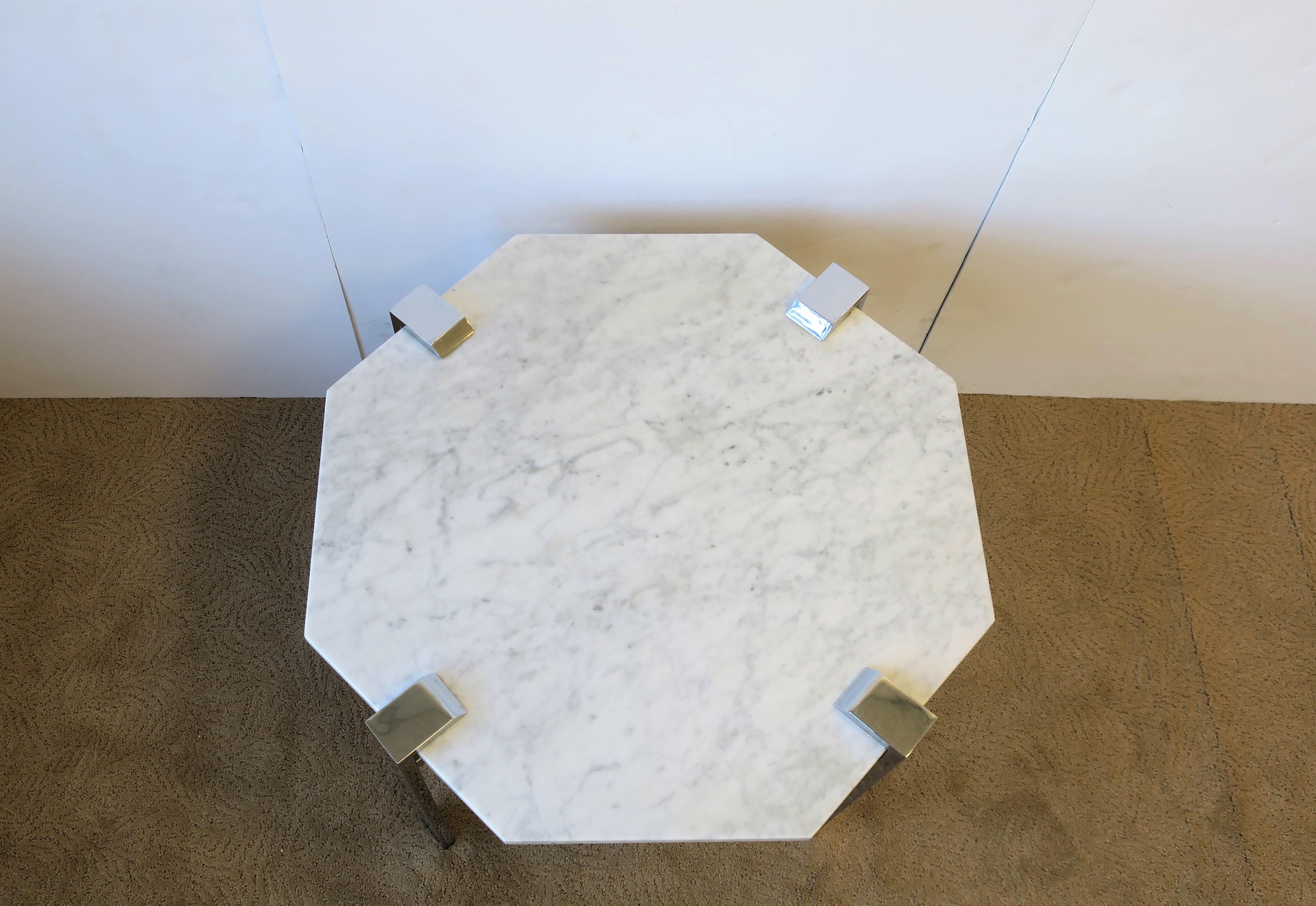 Italian Modern Octagonal Carrara White Marble and Chrome Table, 1970s  For Sale 11
