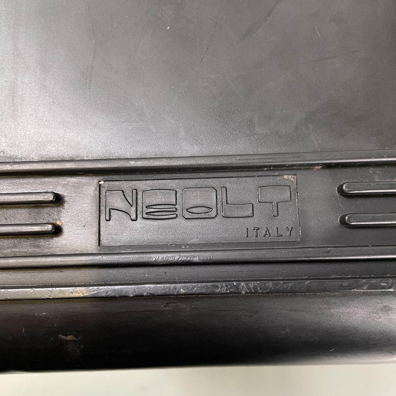 Bacs de bureau modernes italiens en métal noir et plastique par Neolt, années 1980 en vente 6