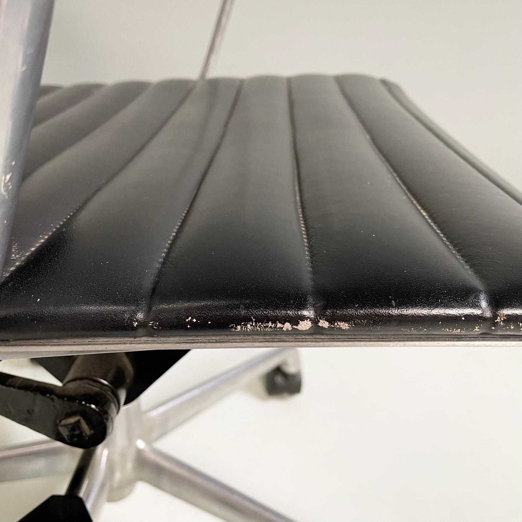 Italian Modern Office Chair Ea-117 Aluminum Group by Charles Ray Eames ICF, 1970 8
