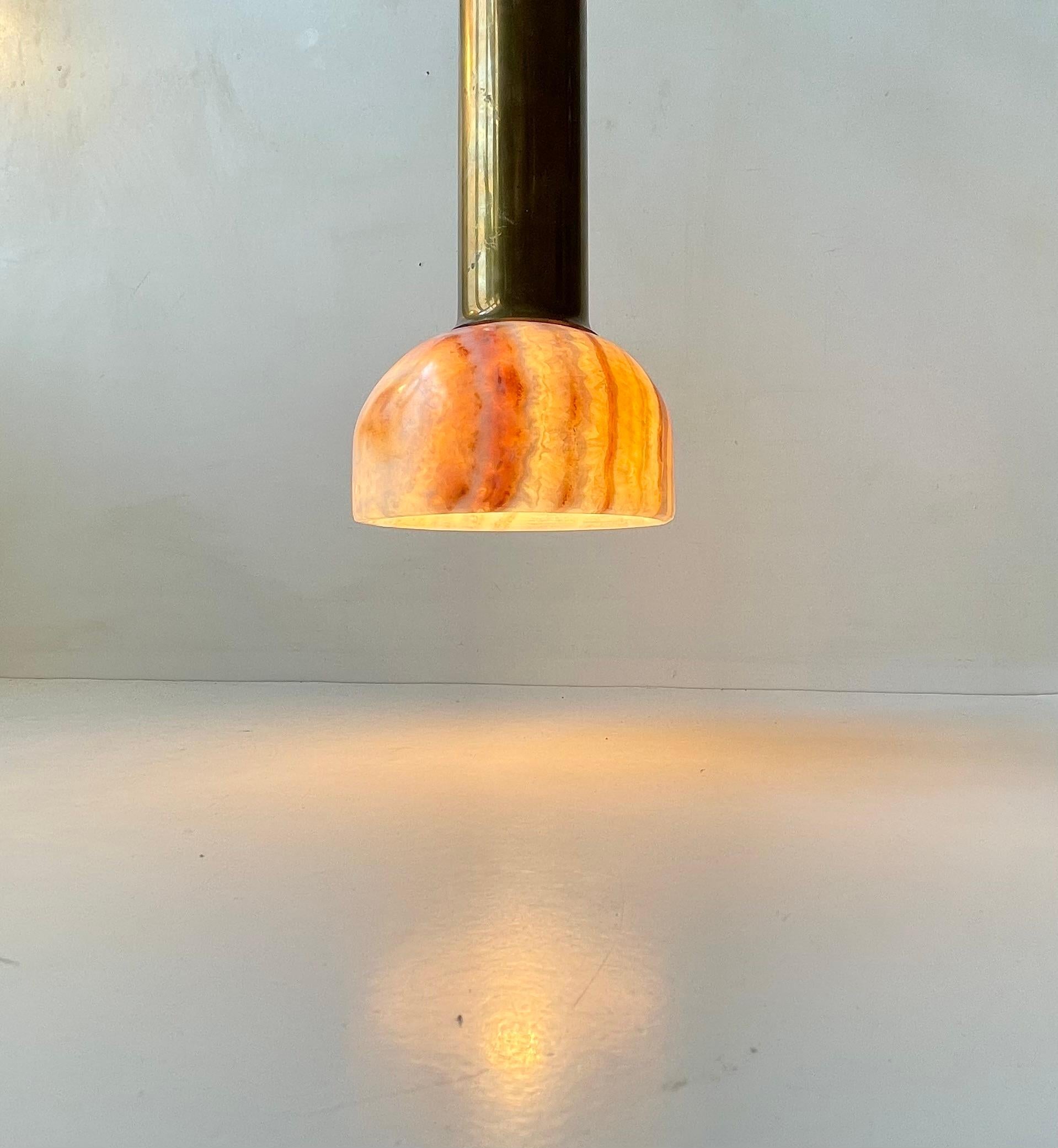 Mid-Century Modern Italian Modern Onyx Marble and Brass Small Hanging Lamp, 1970s For Sale