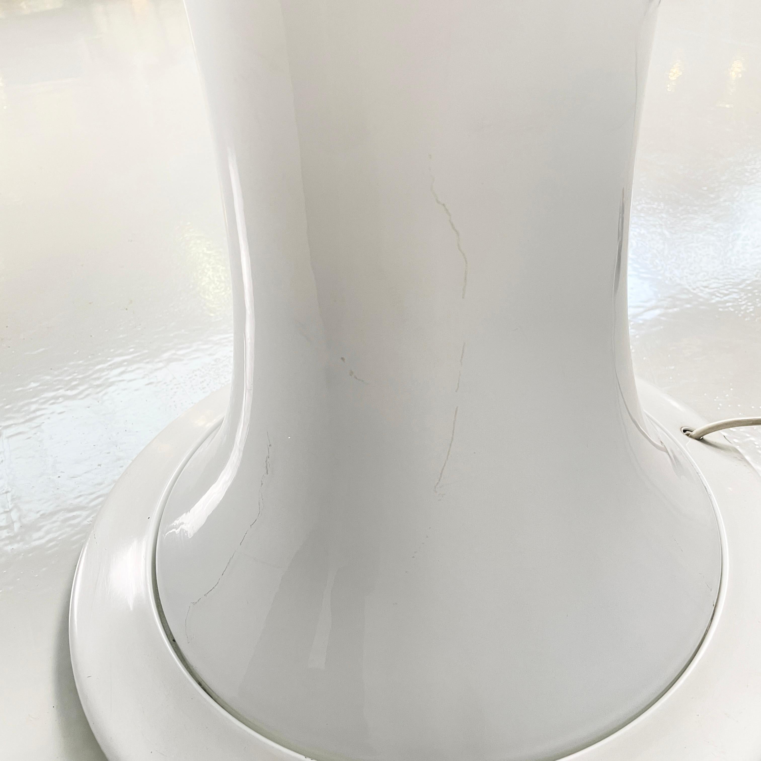 Lámpara de pie italiana moderna de cristal opalino Bambú de Enrico Tronconi, años 80 en venta 3