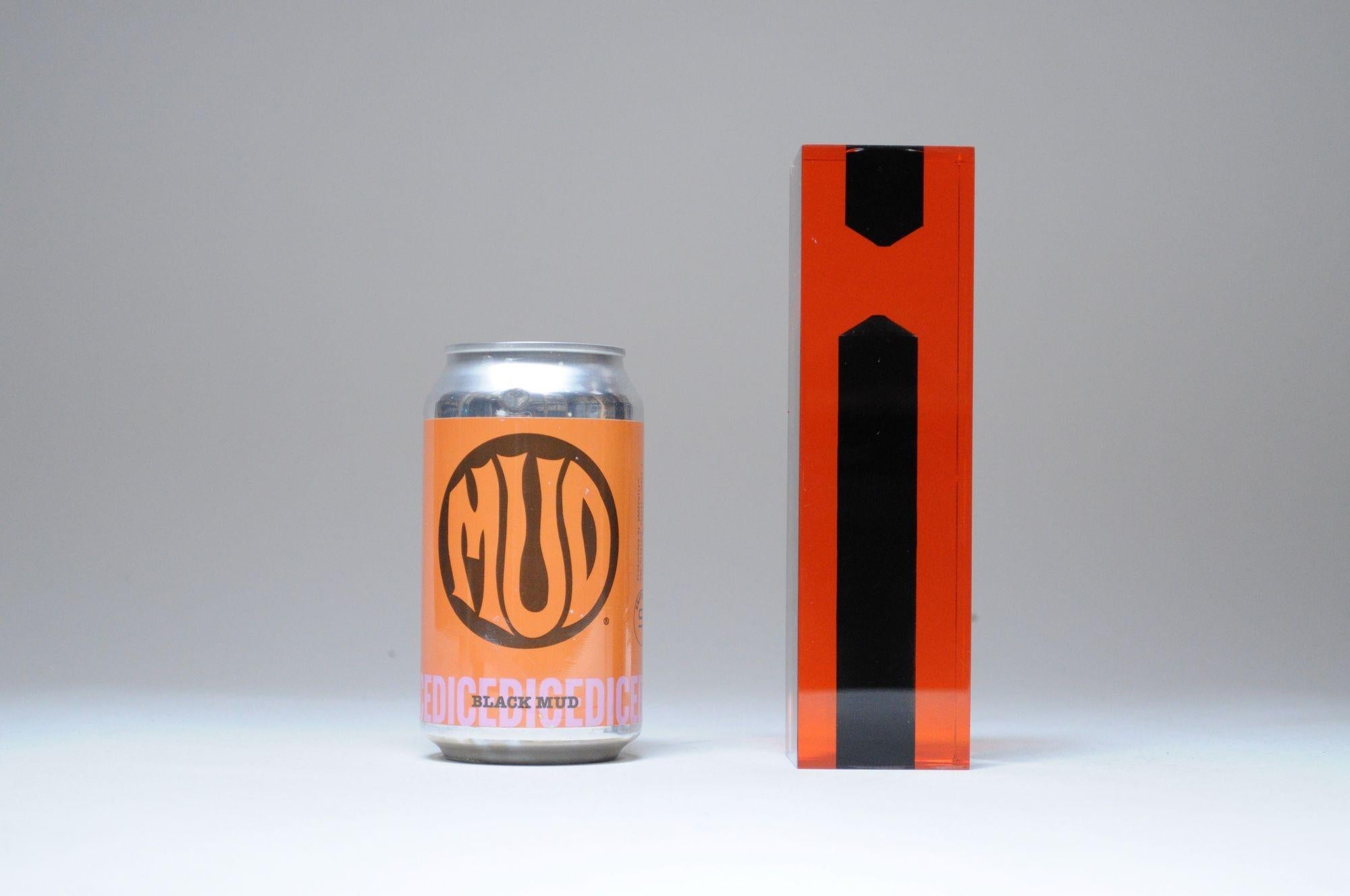Solifloro / Jarrón de capullos de lucita naranja y negro moderno italiano según Luigi Massoni en venta 3