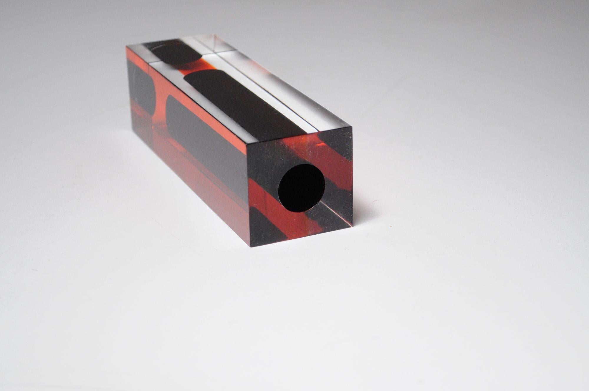 Solifloro / Jarrón de capullos de lucita naranja y negro moderno italiano según Luigi Massoni Lucite en venta