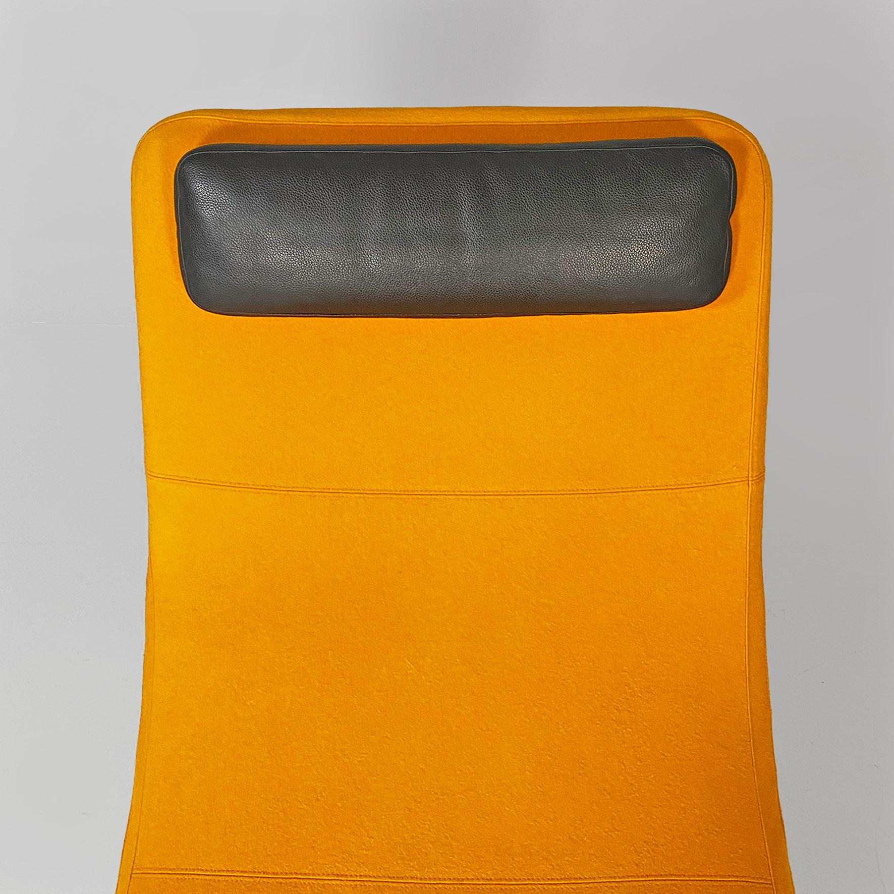 Chaise lounge moderna italiana Landscape arancione, Jeffrey Bernett, B&B Italia, 1999 in vendita 1