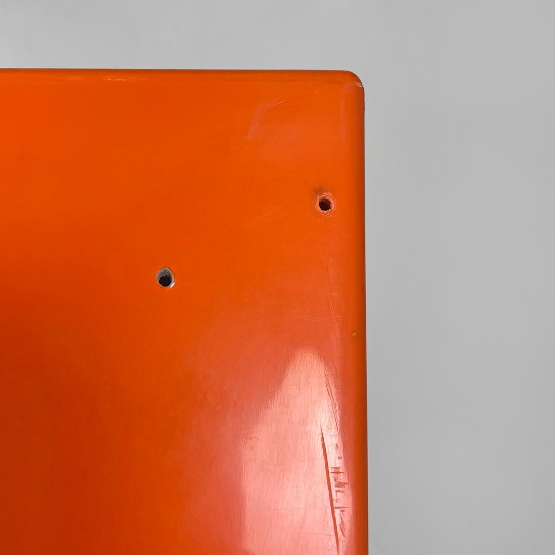 Moderne italienische Regale aus orangefarbenem Kunststoff von Marcello Siard für Kartell, 1970er Jahre im Angebot 7