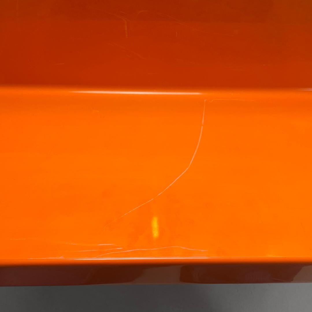 Italian modern orange plastic shelves by Marcello Siard for Kartell, 1970s For Sale 8