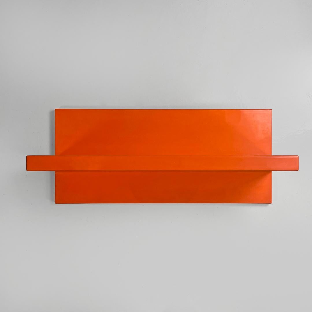 Italian modern orange plastic shelves by Marcello Siard for Kartell, 1970s For Sale 3
