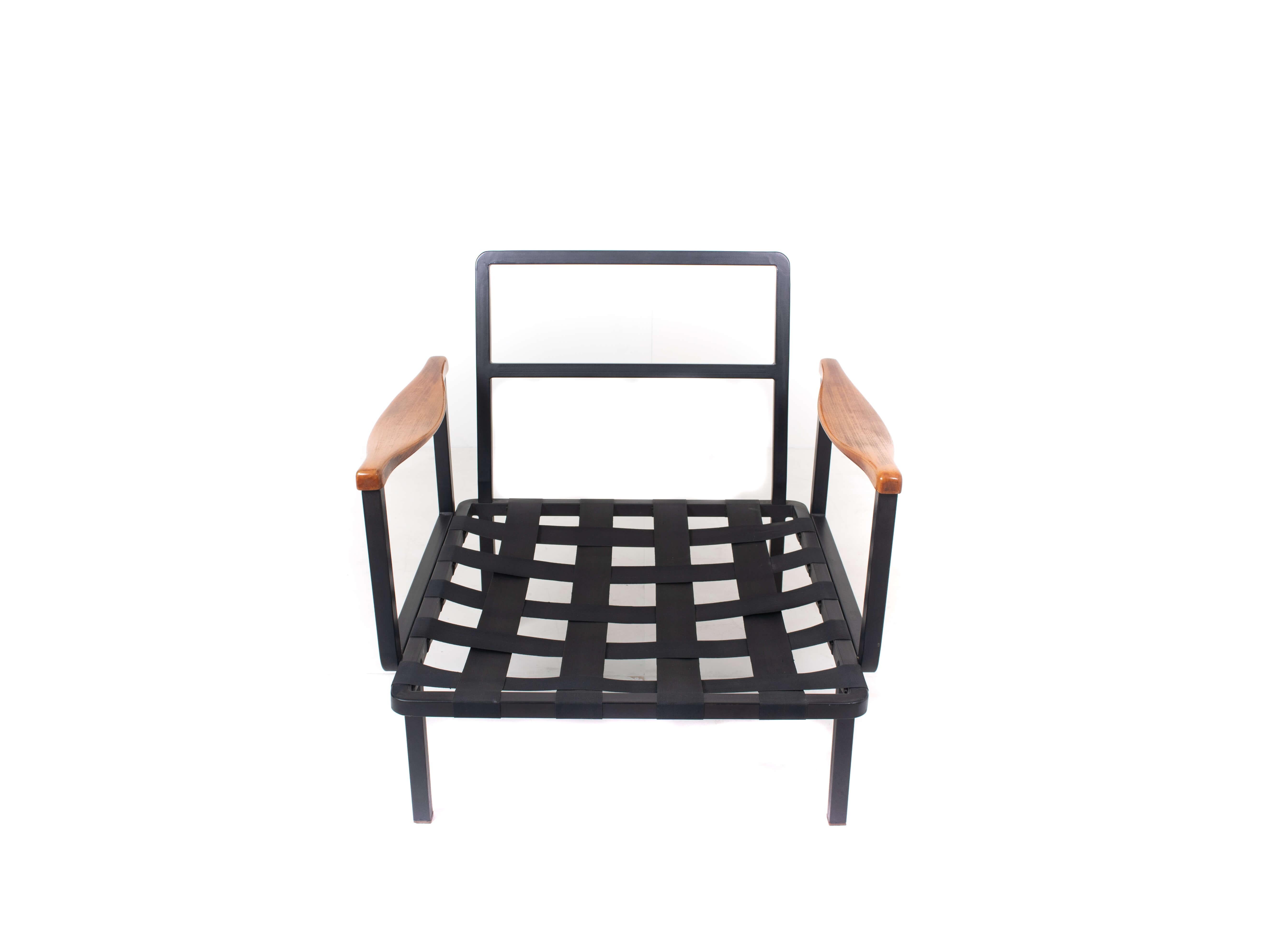 Italian Modern Osvaldo Borsani Arm Chair Model P24 by Tecno, Italy, 1961 For Sale 1