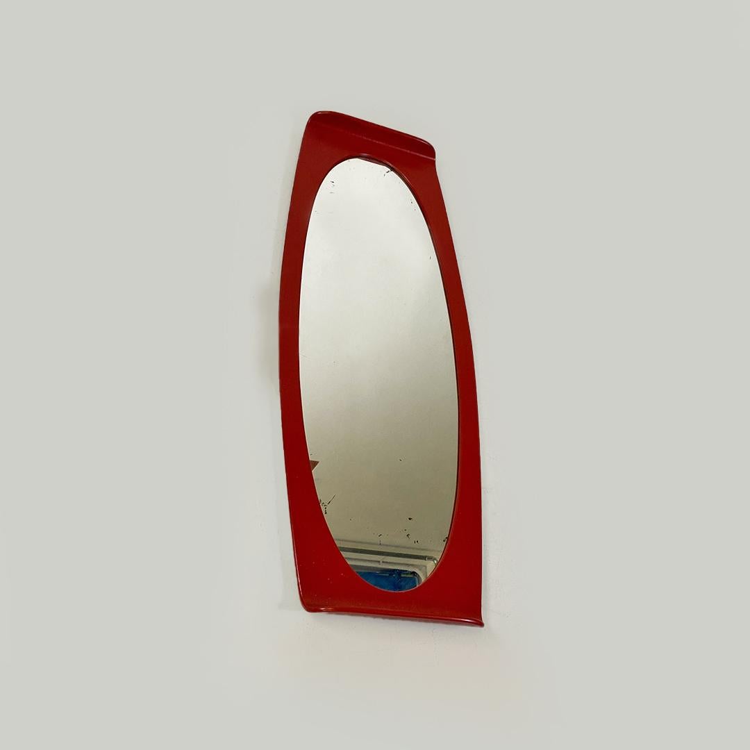 Italian Modern Oval, Brick Red, Curved Wood Wall Mirror, 1970s In Good Condition In MIlano, IT