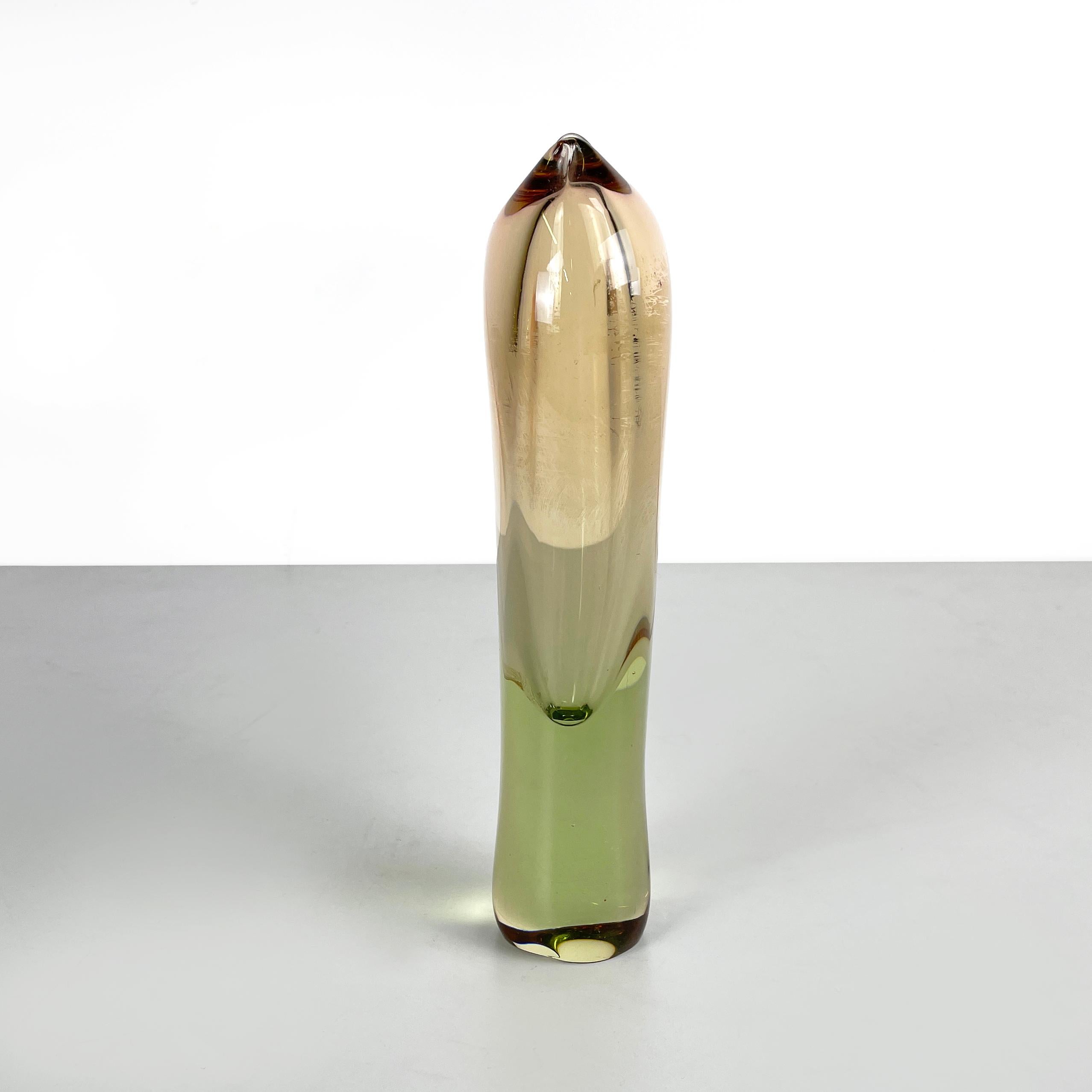 Modern Italian modern oval pink and green Murano glass vase by i Sommersi series, 1970s For Sale