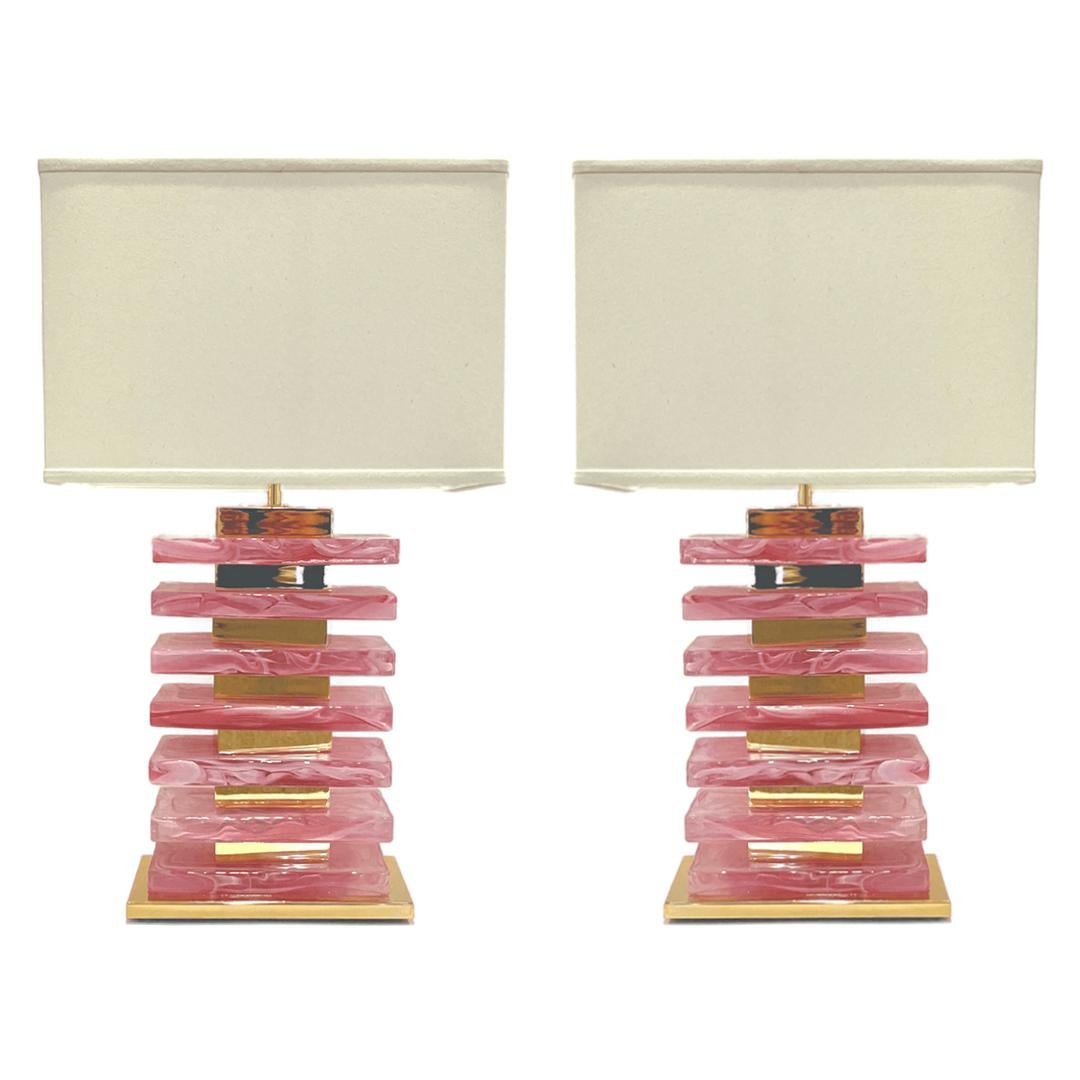 Italian Modern Pair of Architectural Urban Design Pink Murano Glass Brass Lamps For Sale 7