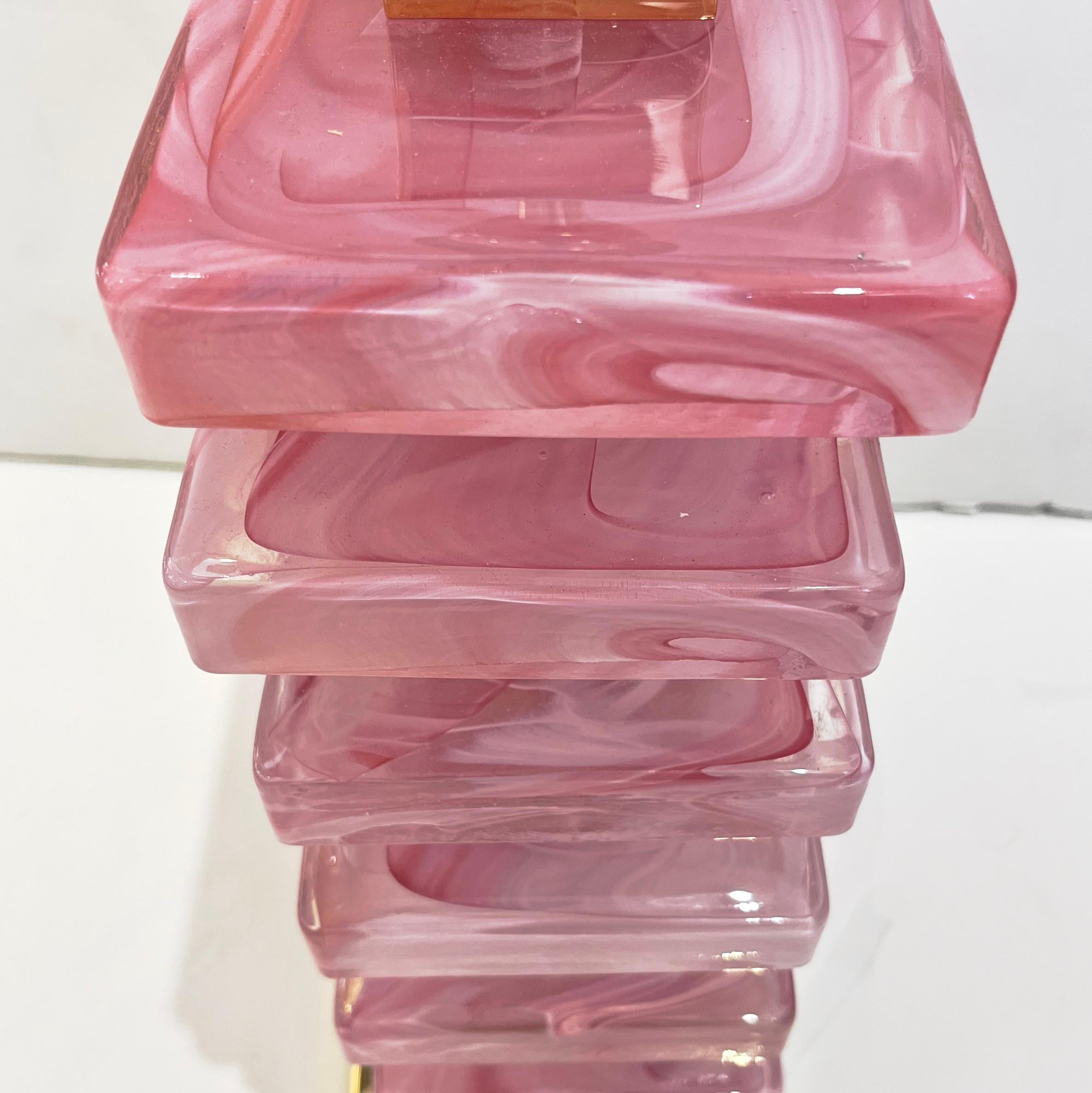 Italian Modern Pair of Architectural Urban Design Pink Murano Glass Brass Lamps In Excellent Condition In New York, NY