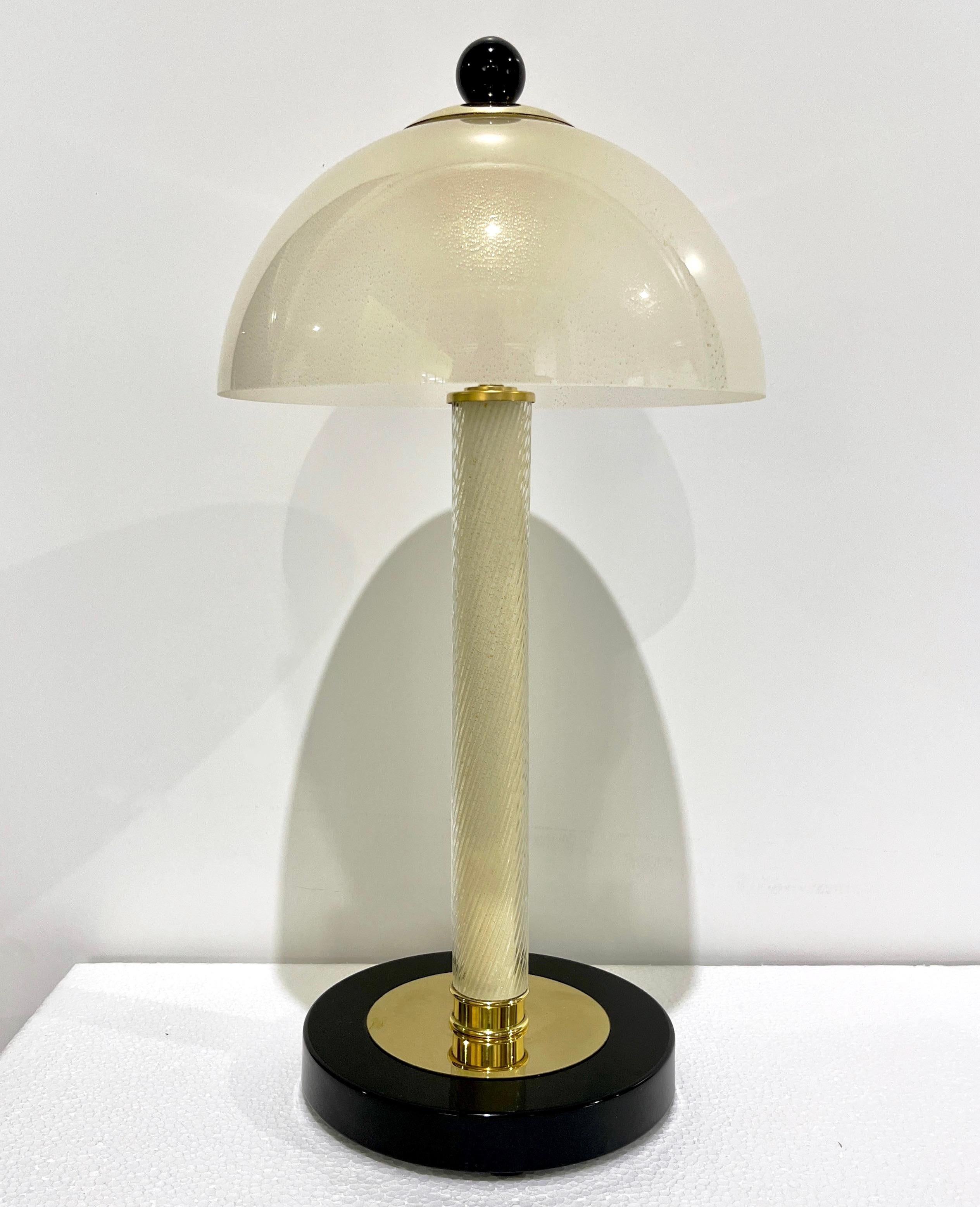 Italian Modern Pair of Art Deco Design Black White Gold Murano Glass Dome Lamps 4