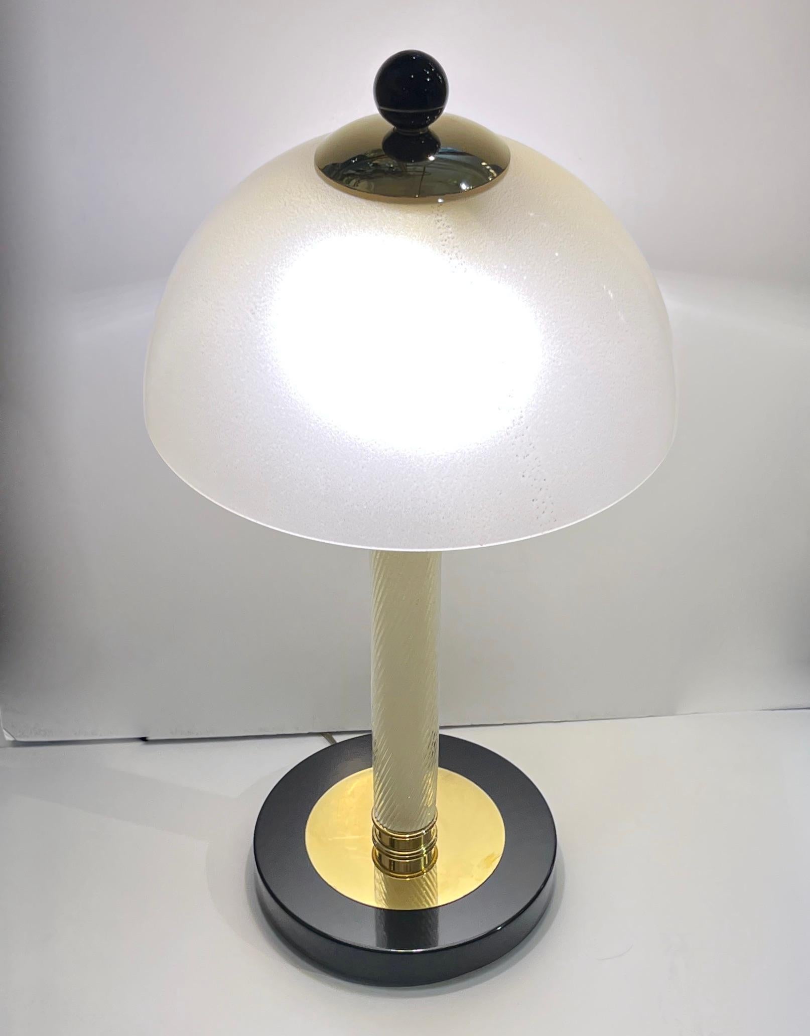 Italian Modern Pair of Art Deco Design Black White Gold Murano Glass Dome Lamps 5