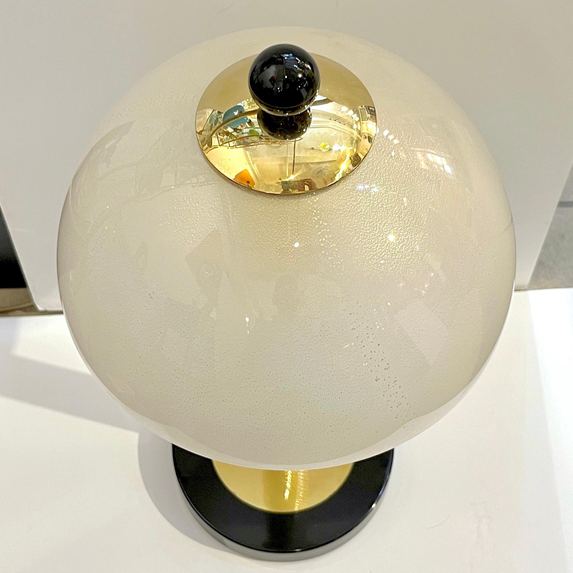Organic Modern Italian Modern Pair of Art Deco Design Black White Gold Murano Glass Dome Lamps