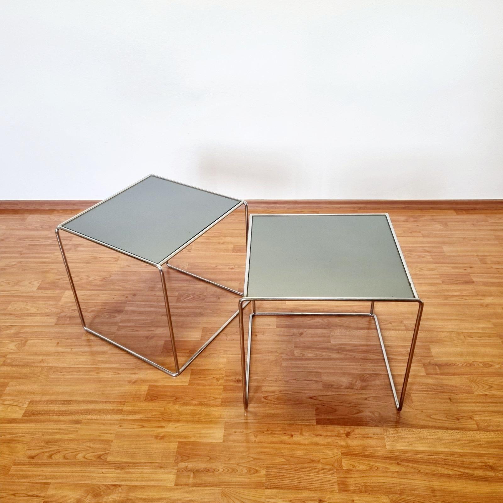 Italian Modern Pair of Bauhaus Style Mirrored Side Tables, Italy 70s 7
