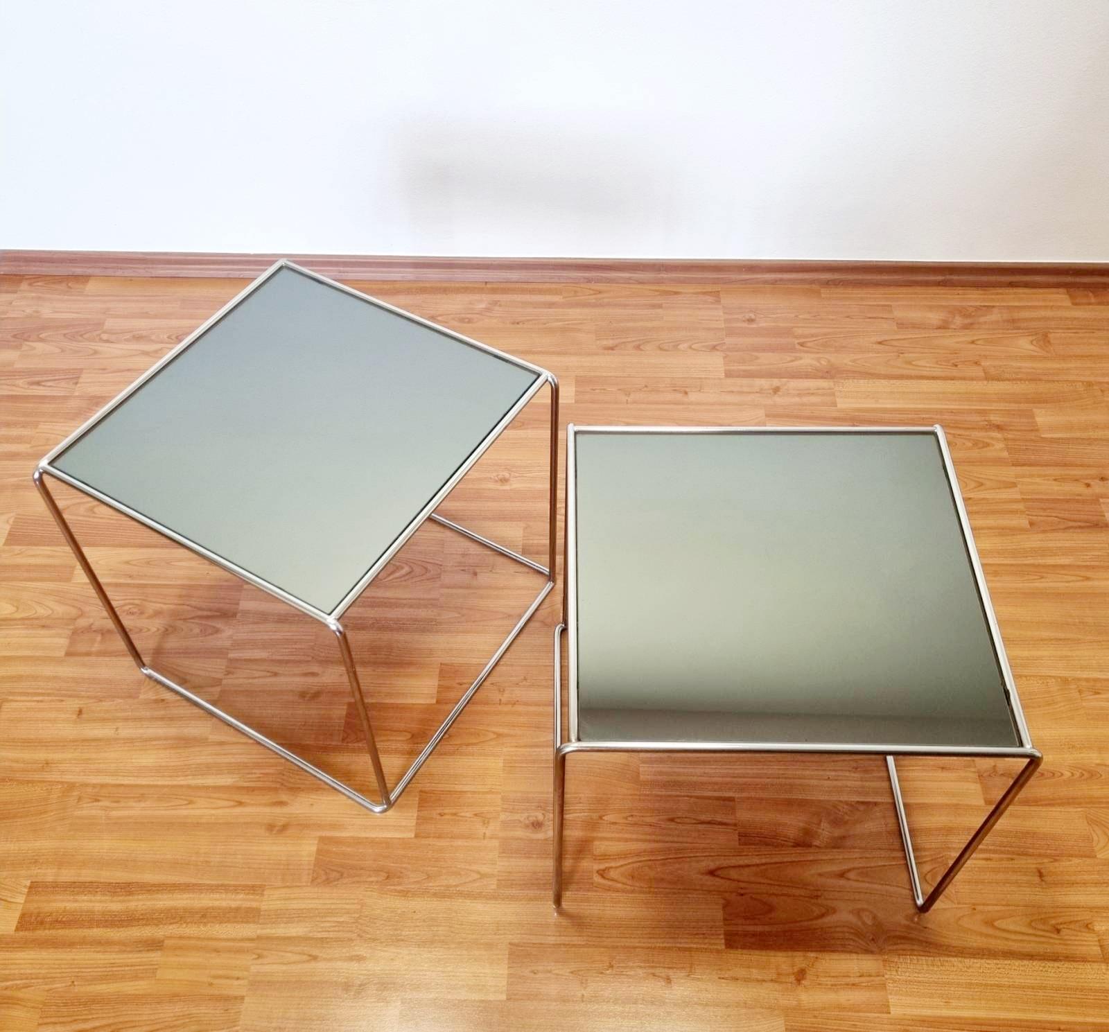 Italian Modern Pair of Bauhaus Style Mirrored Side Tables, Italy 70s 1