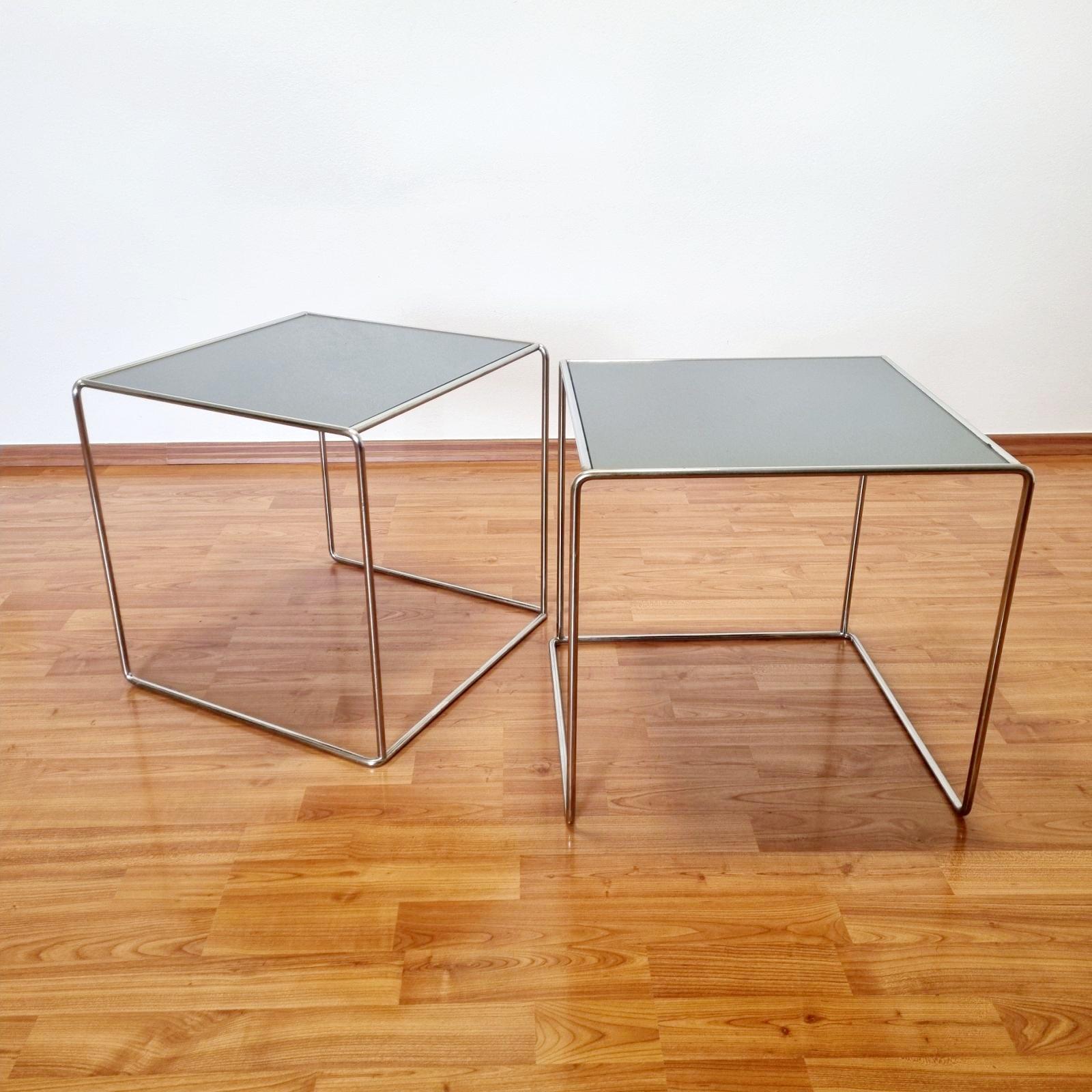 Italian Modern Pair of Bauhaus Style Mirrored Side Tables, Italy 70s 2