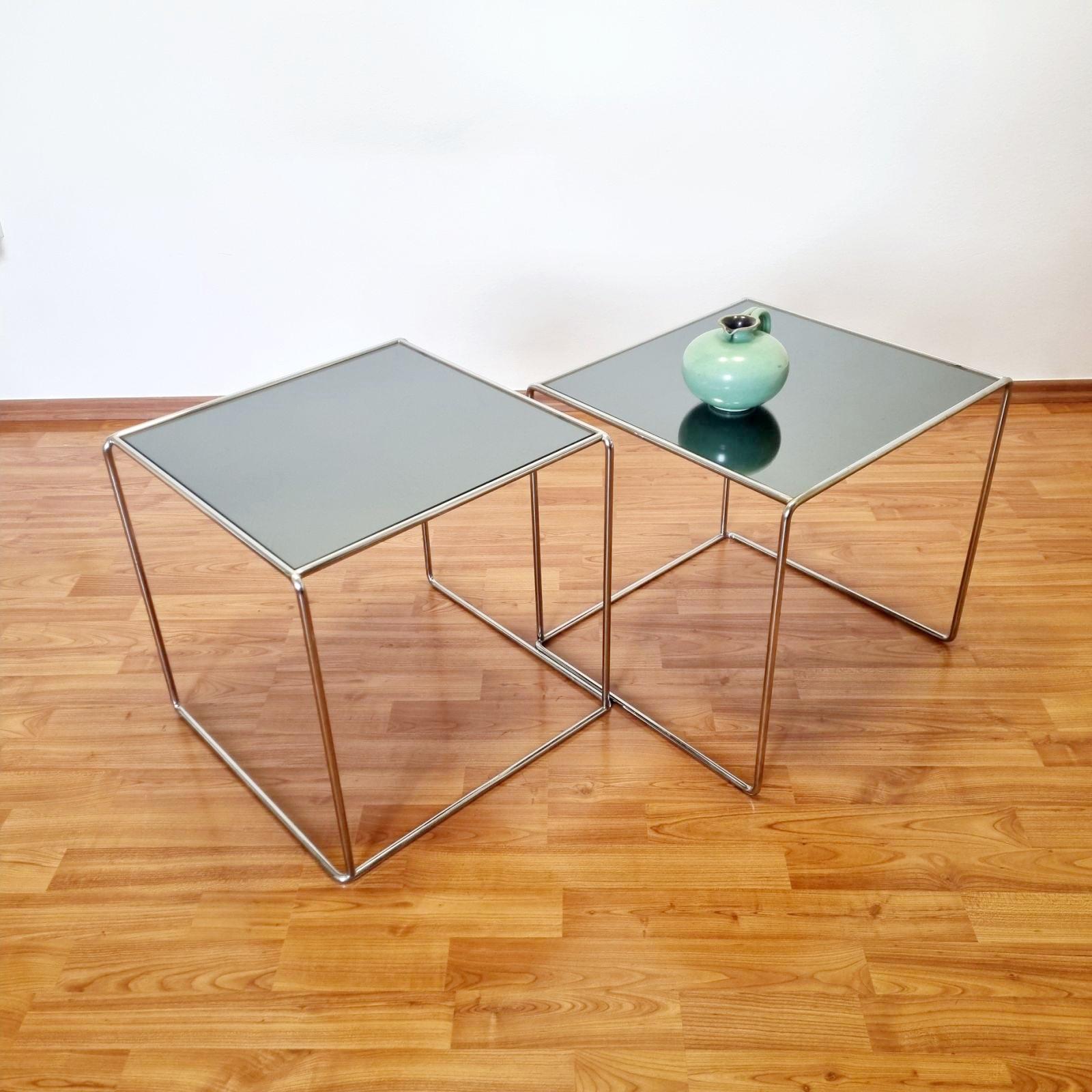 Italian Modern Pair of Bauhaus Style Mirrored Side Tables, Italy 70s 4