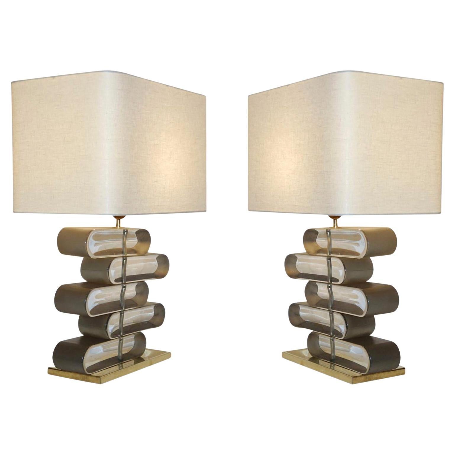 Italienisches modernes Paar moderner architektonischer Tischlampen aus Messing und Bronze-Muranoglas