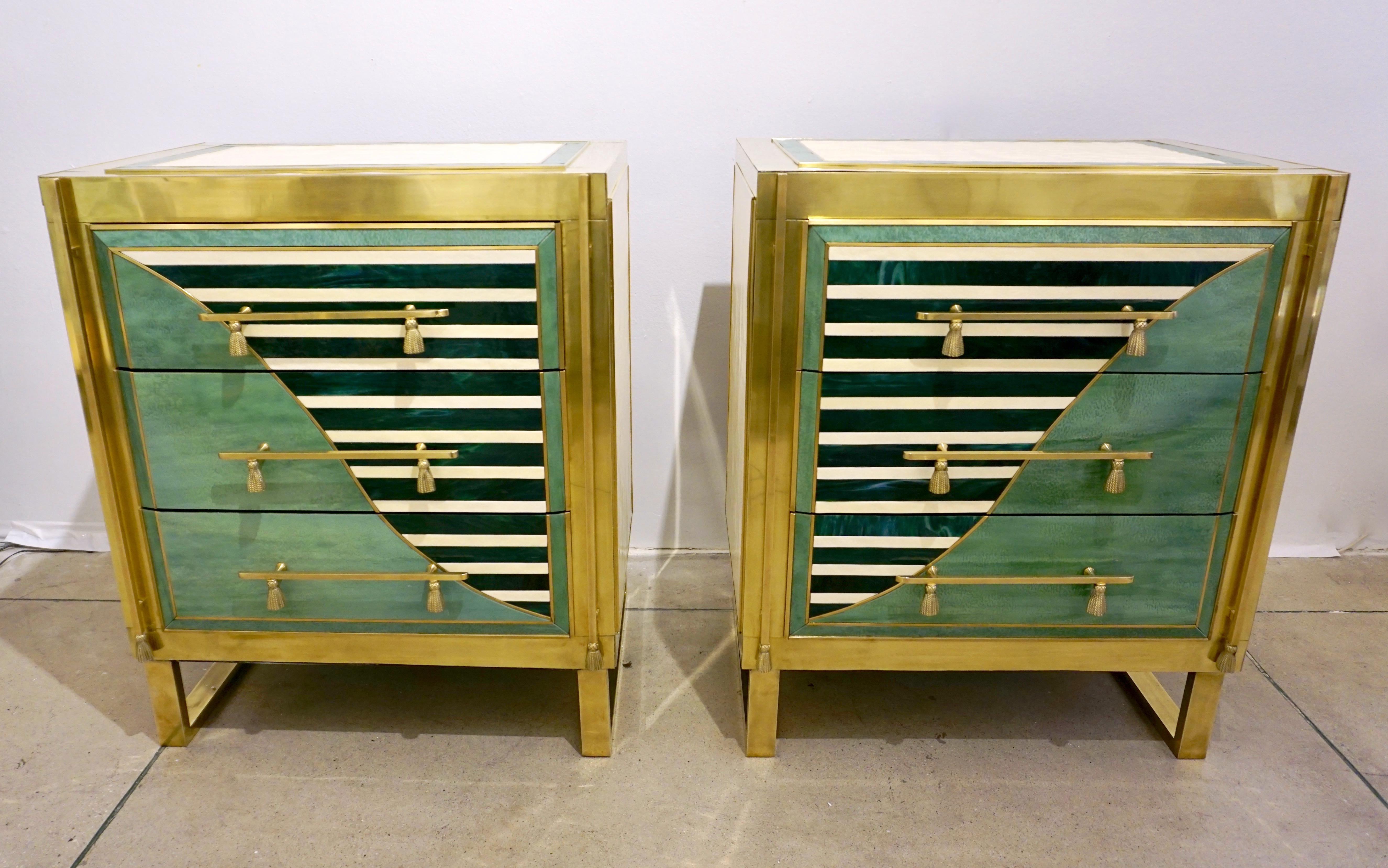 Italian Modern Pair of Geometric Green Ivory White and Brass Chests/Nightstands 8