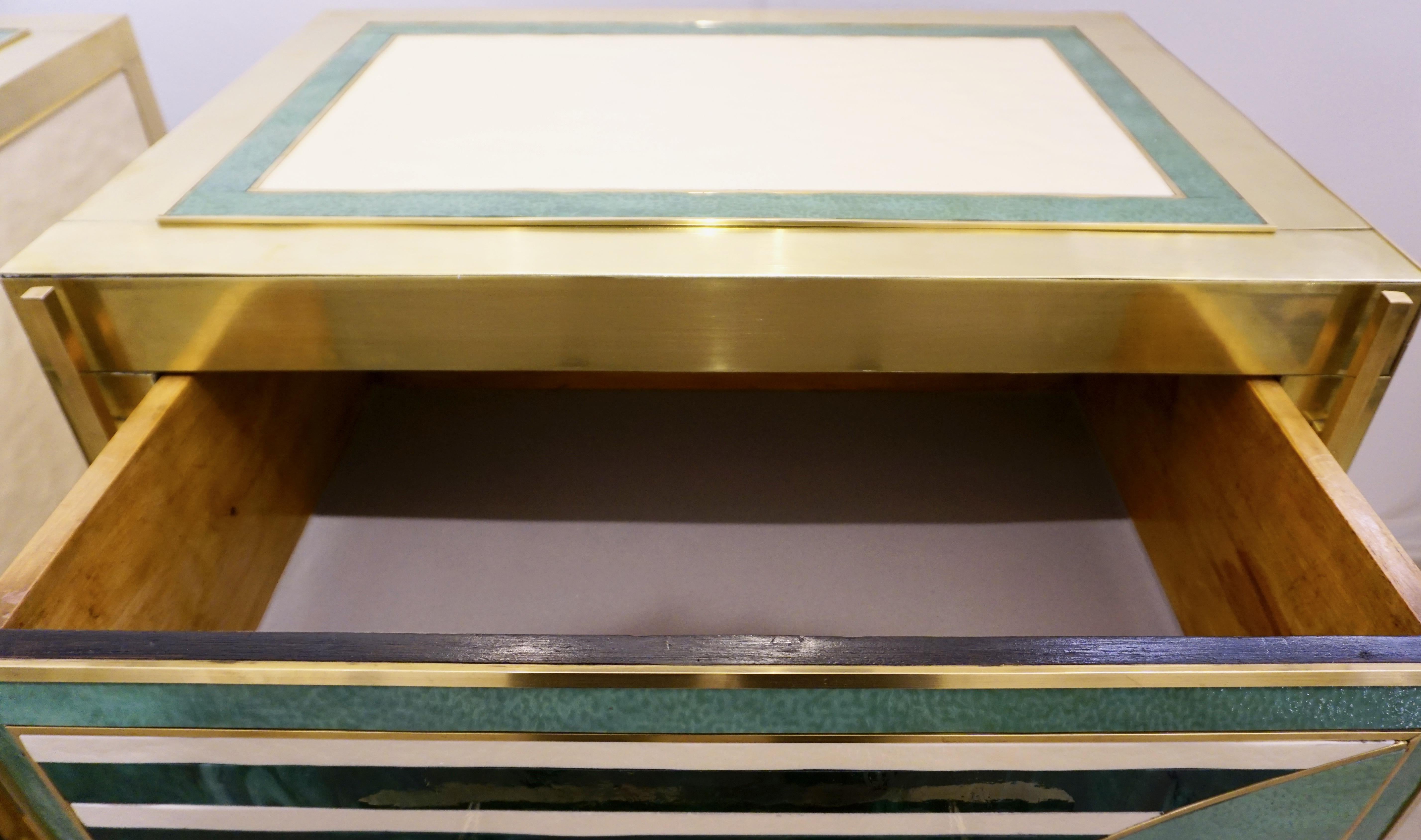 Italian Modern Pair of Geometric Green Ivory White and Brass Chests/Nightstands 9