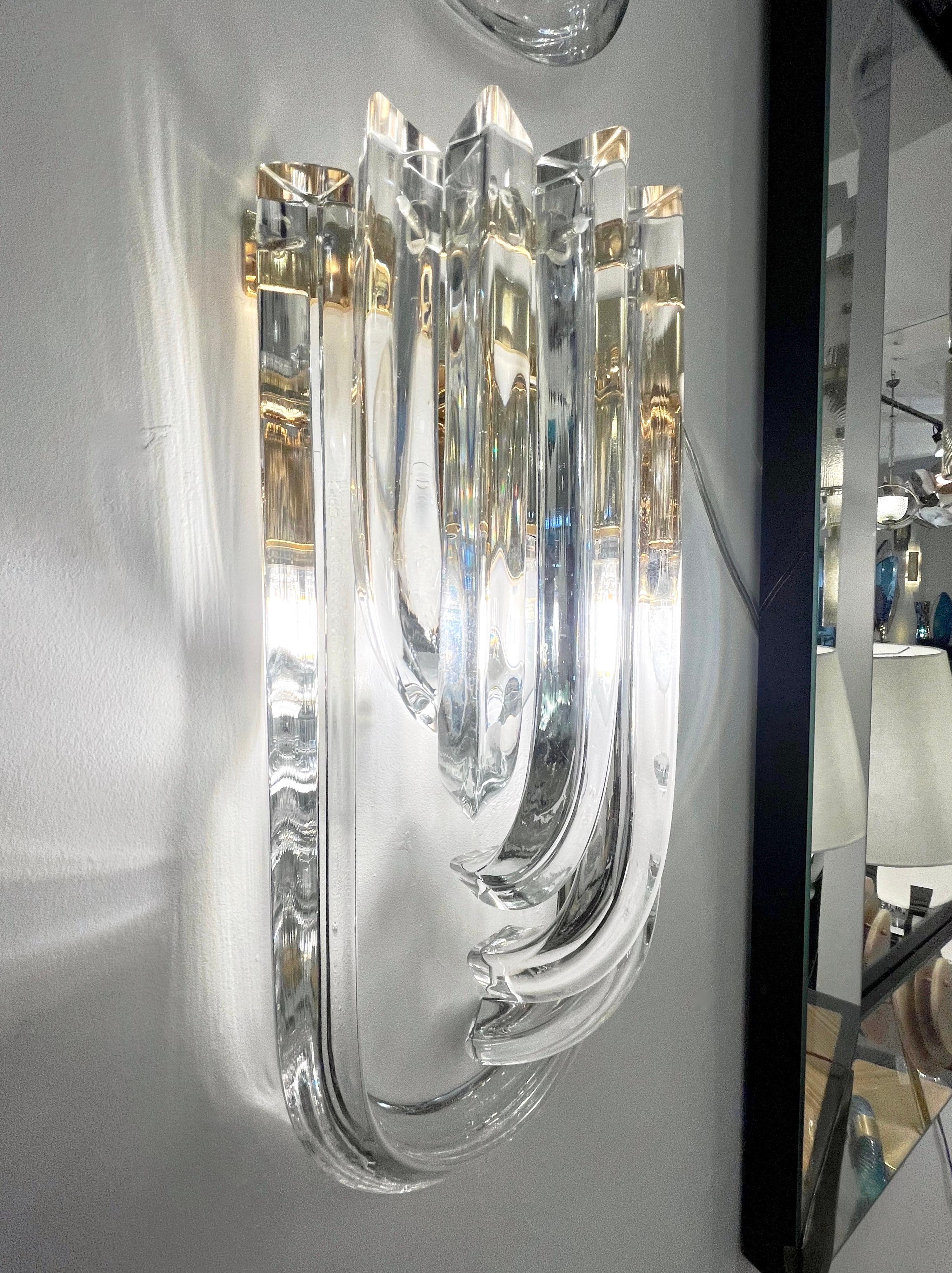 Italian Modern Pair of Translucent Crystal Murano Glass Brass Curved Sconces For Sale 3