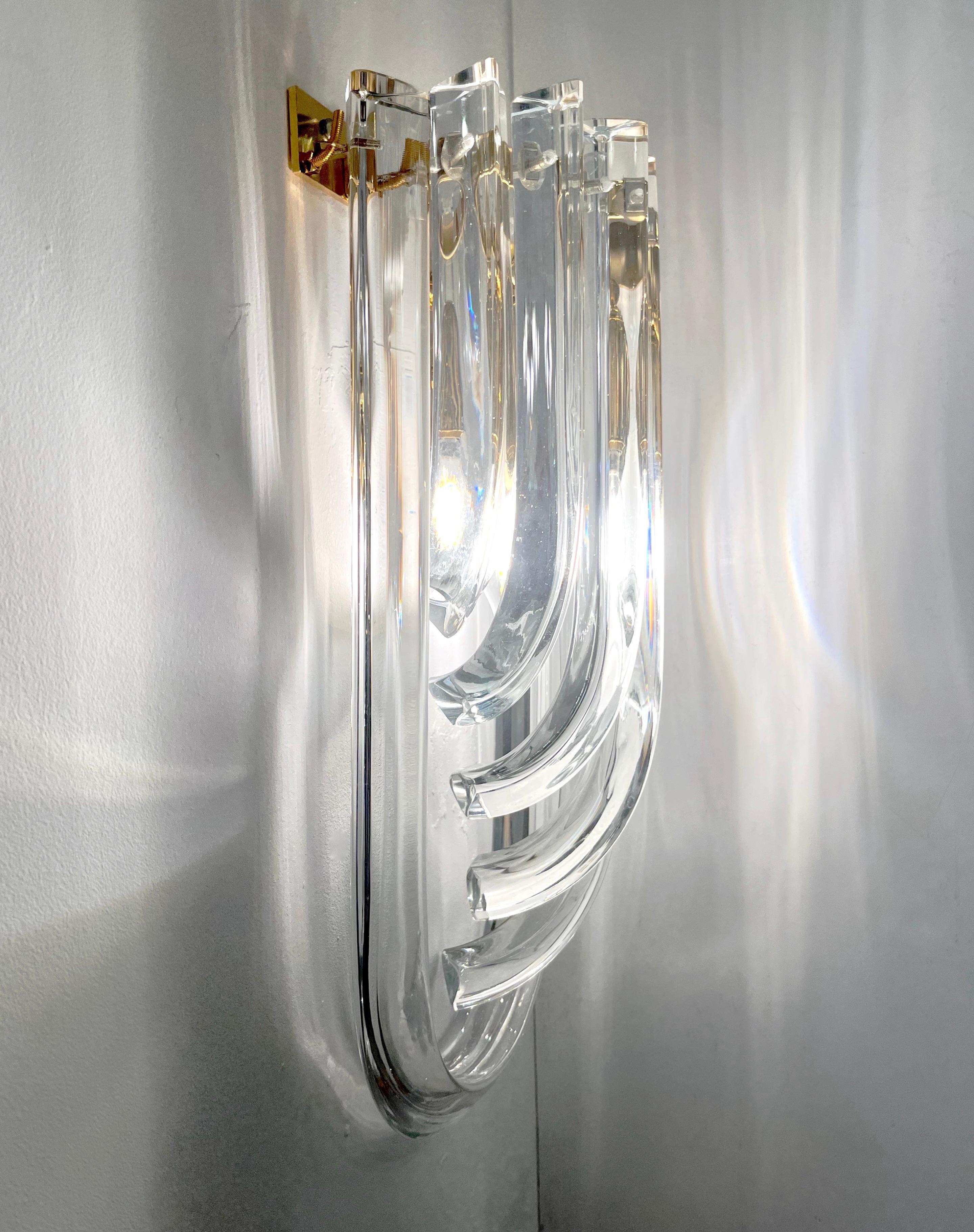Italian Modern Pair of Translucent Crystal Murano Glass Brass Curved Sconces For Sale 8