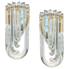 Coppia di lampade moderne in cristallo traslucido di Murano, in ottone, con forma ricurva