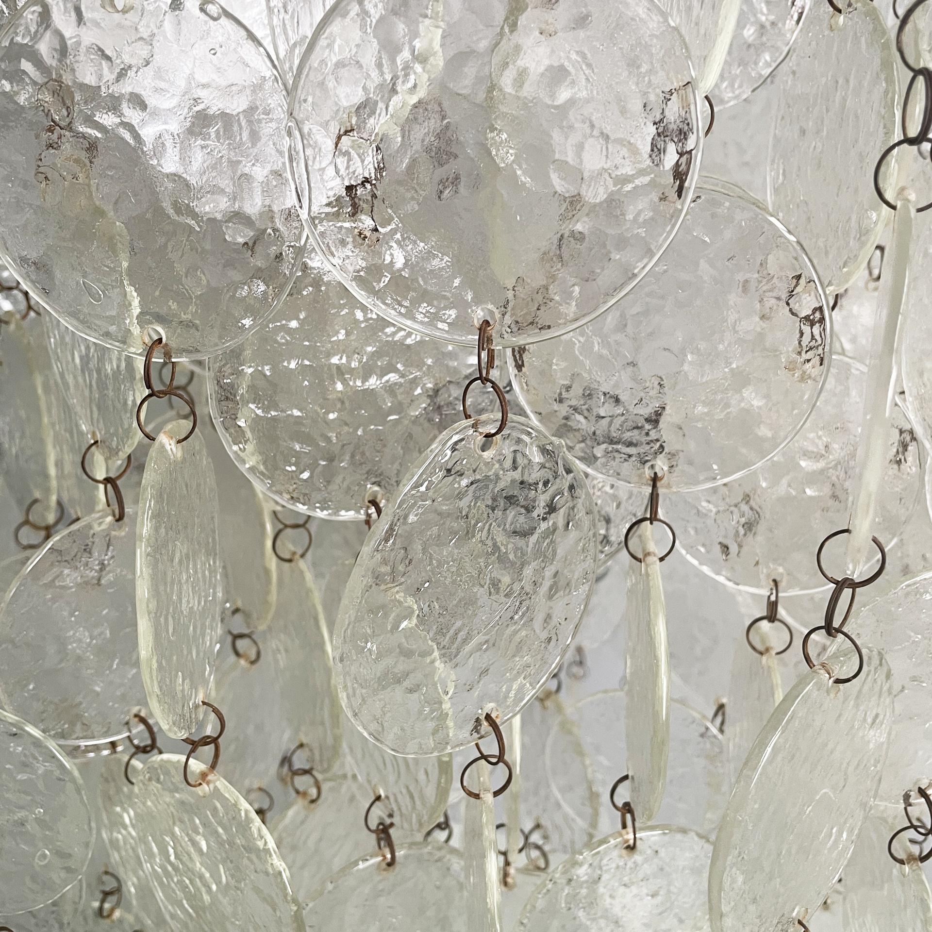 Italian modern pendant chandelier in glass, aluminum and white wood, 1970s in vendita 5
