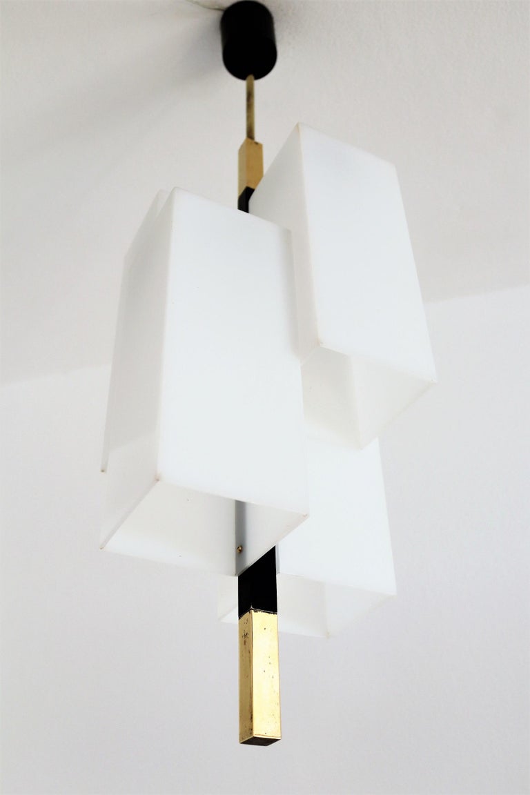 Italian Modern Pendant Light in Acrylic and Brass by Stilux Milano, 1970s For Sale 3