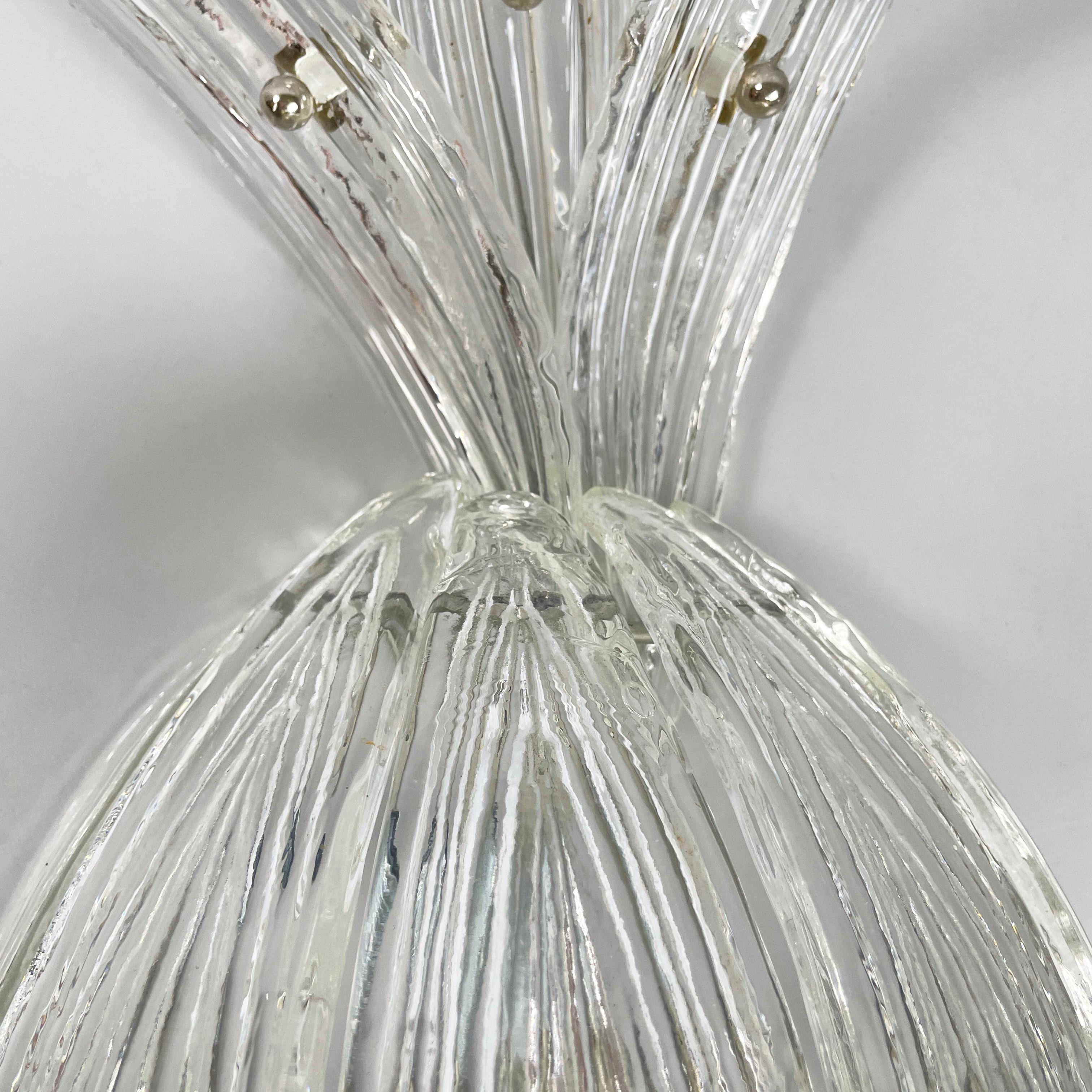 Lampada da parete moderna italiana a forma di ananas in vetro scanalato e metallo, anni '80 in vendita 3